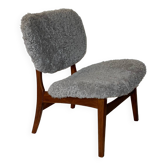 Fauteuil lounge danois du milieu du siècle en peau de mouton années 50