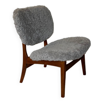 Fauteuil lounge danois du milieu du siècle en peau de mouton années 50