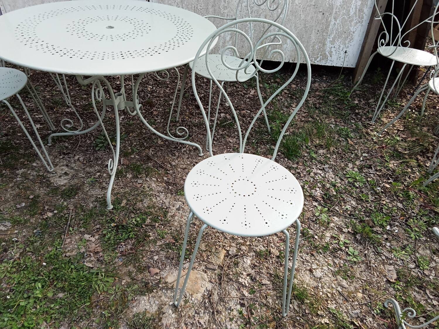 Green garden furniture