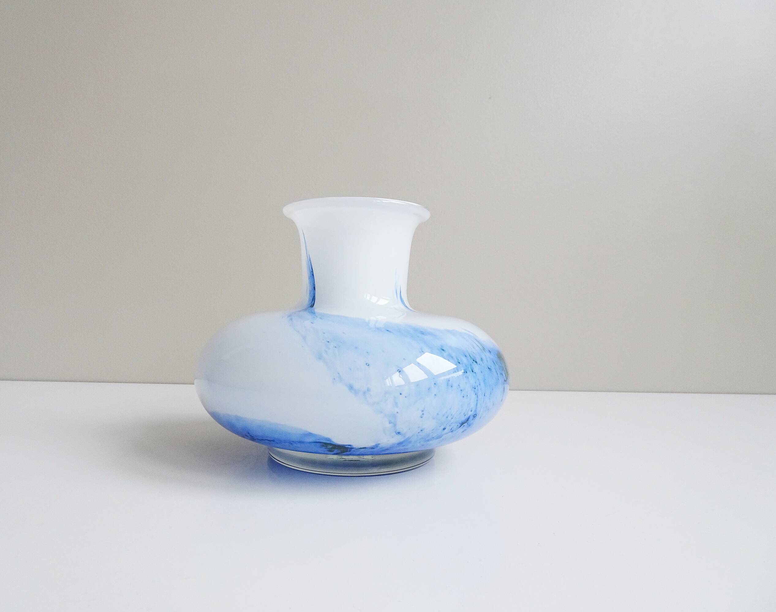 Glass vase Michelangelo