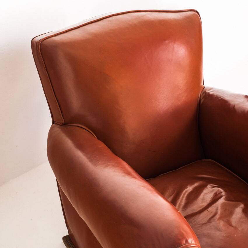 Pair of vintage club armchairs. Wood and Skay. France, 50