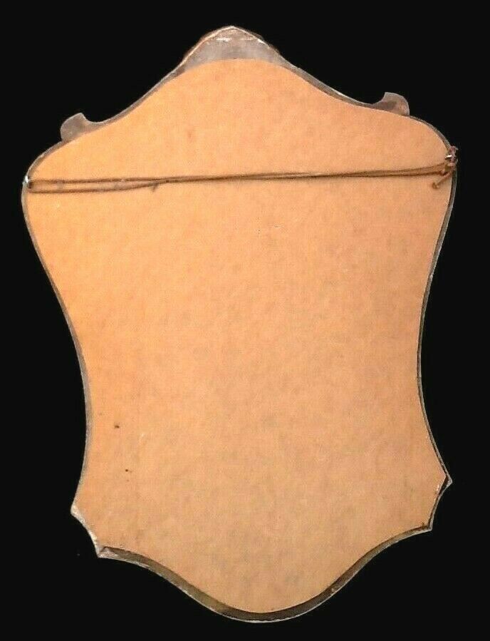 Louis VI style gilded wooden shell mirror