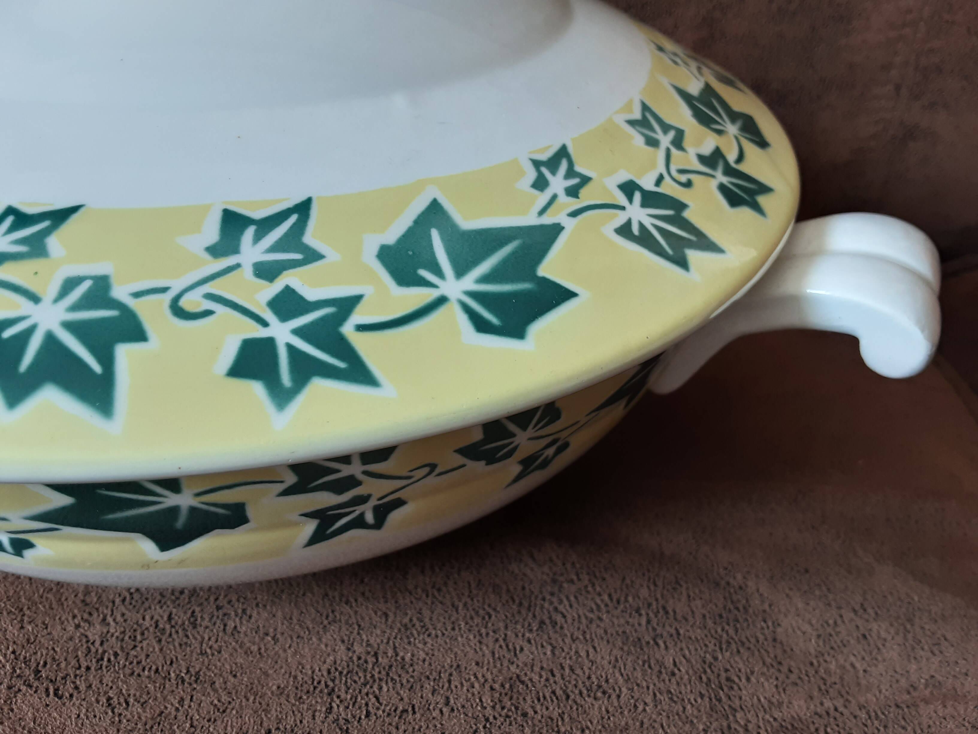 Soup tureen Sarreguemines model Josette