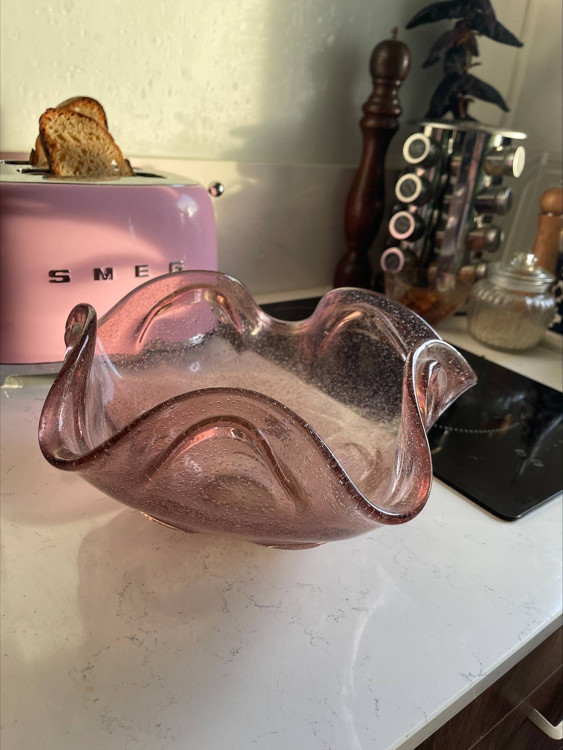 Pink Murano blown glass fruit bowl