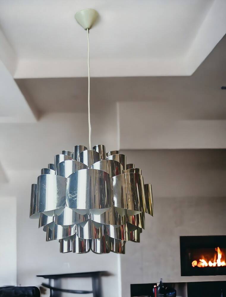 Mid Ventury Modern silver Danish hanging lamp