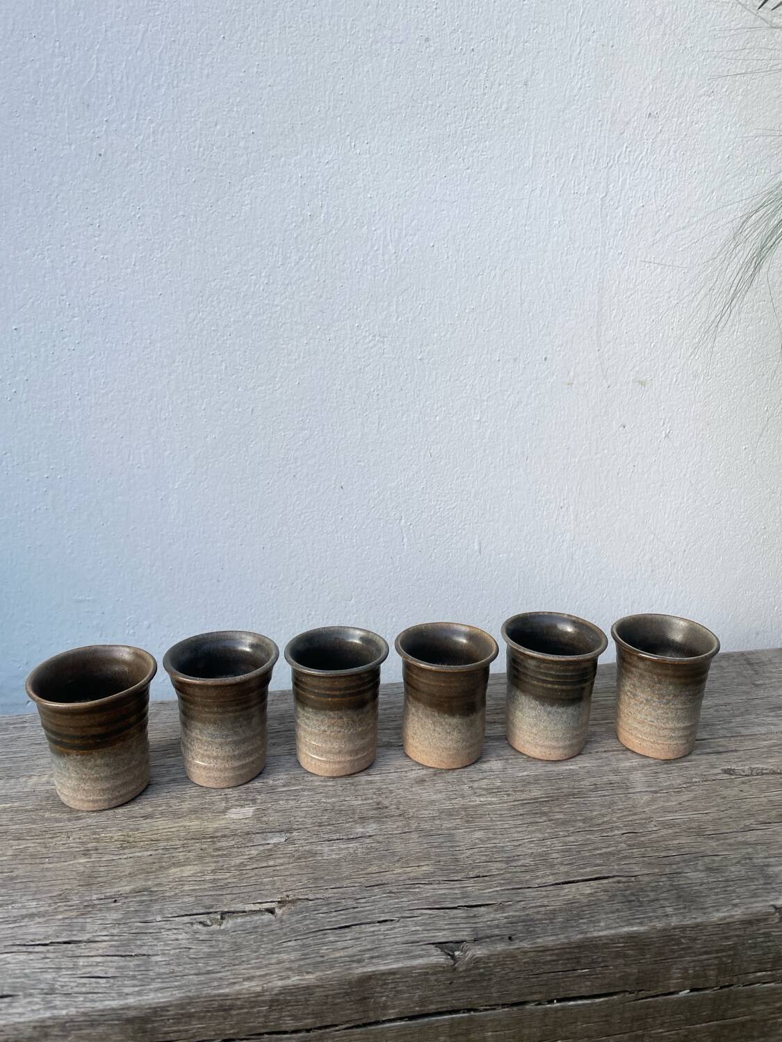 6 tasses à café en terre cuite 