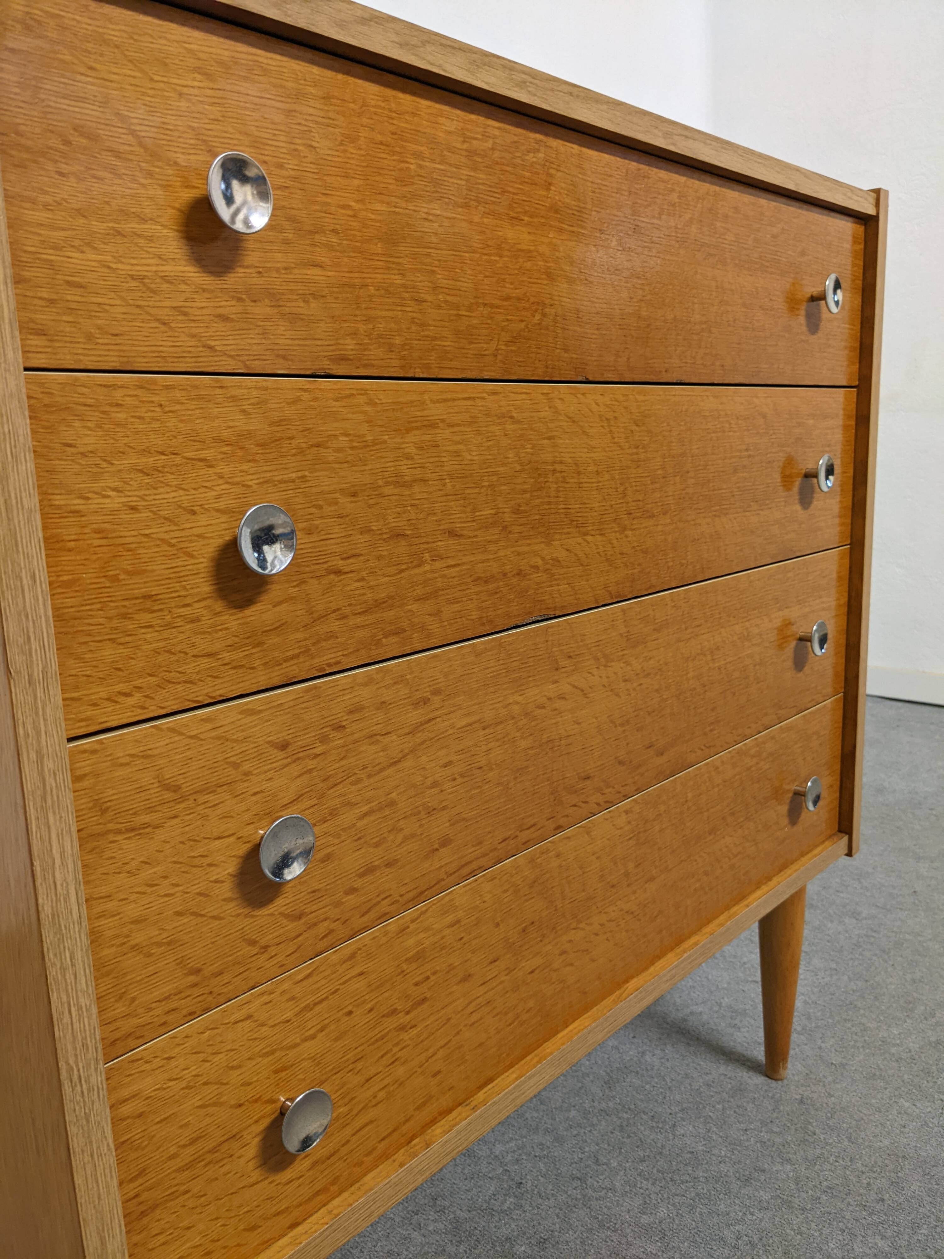 Vintage chest of drawers from the 50s/60s