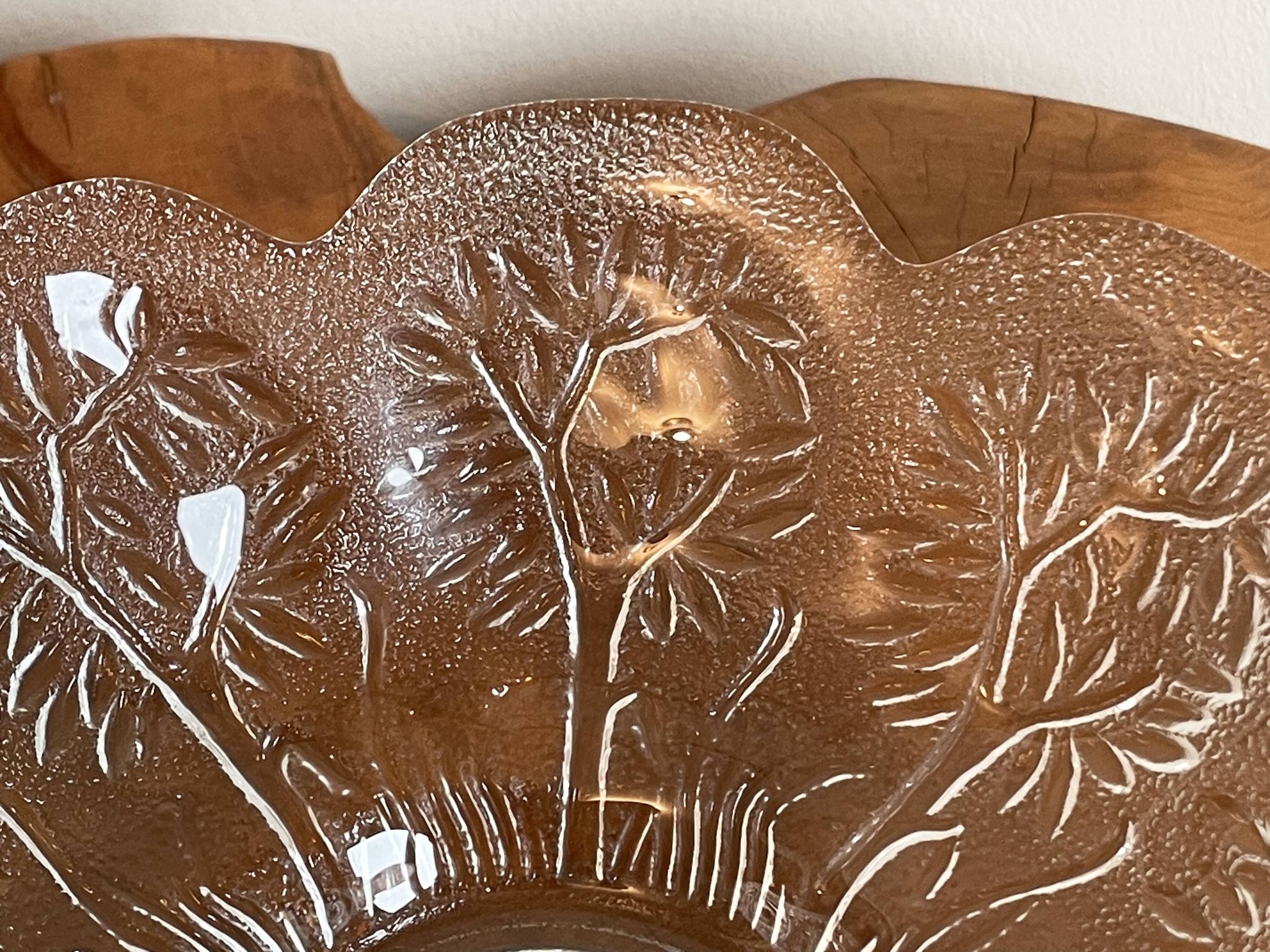 East German (GDR, probably Lausitzer) Crystal Glass Serving Bowl with Tree Motif