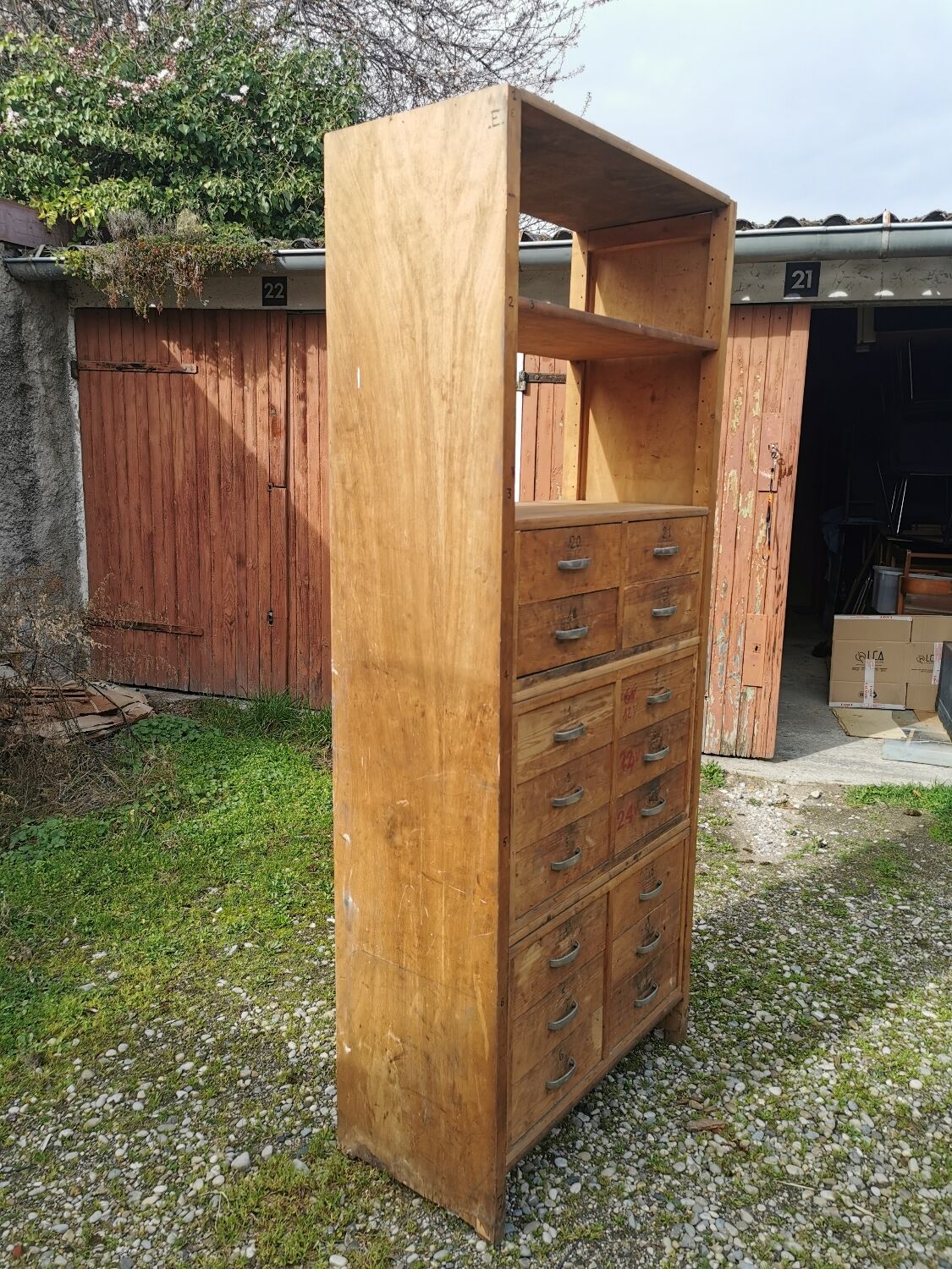 Solid wood workshop furniture