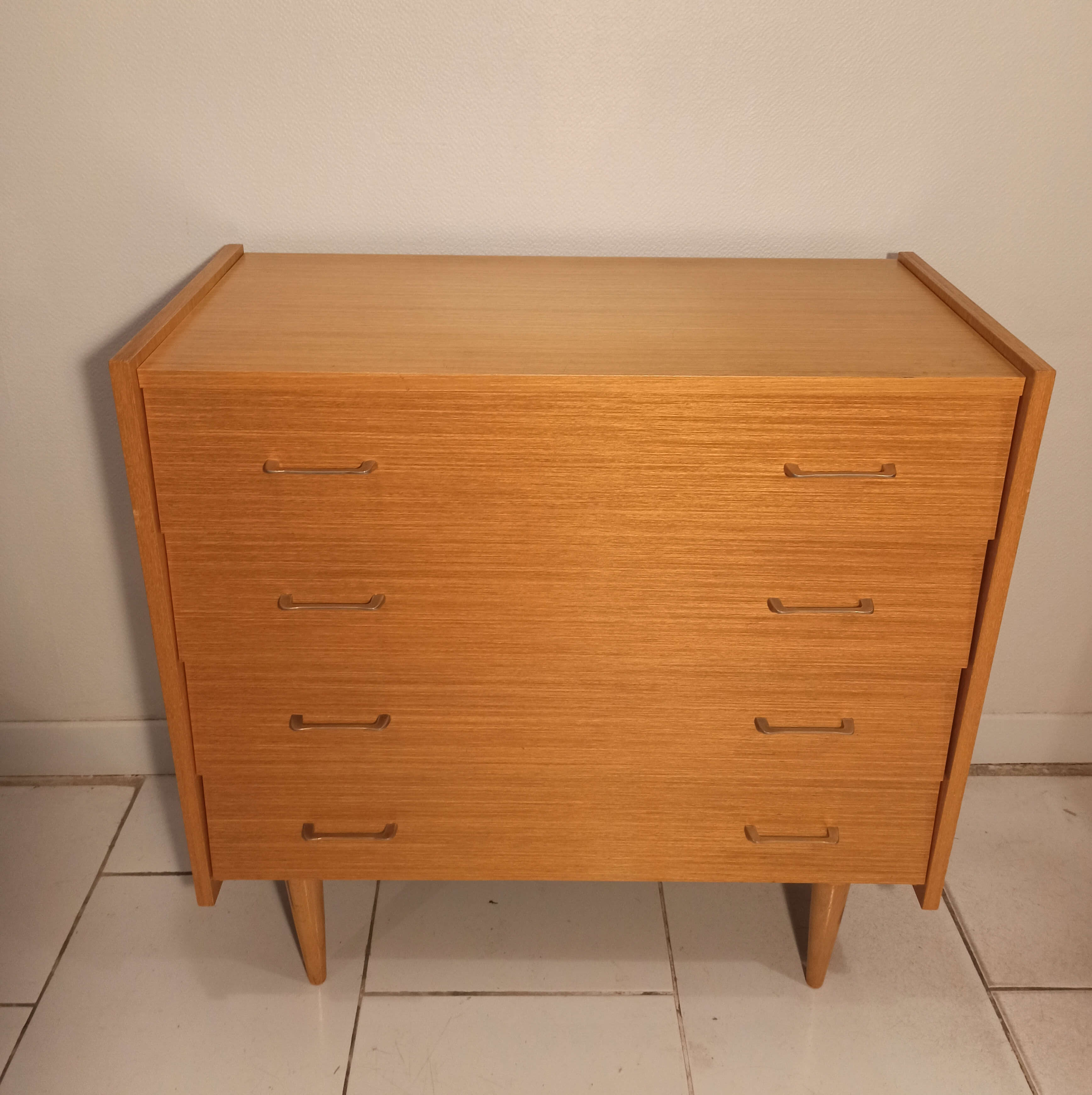 Vintage light wood commodity 4 drawers 1960