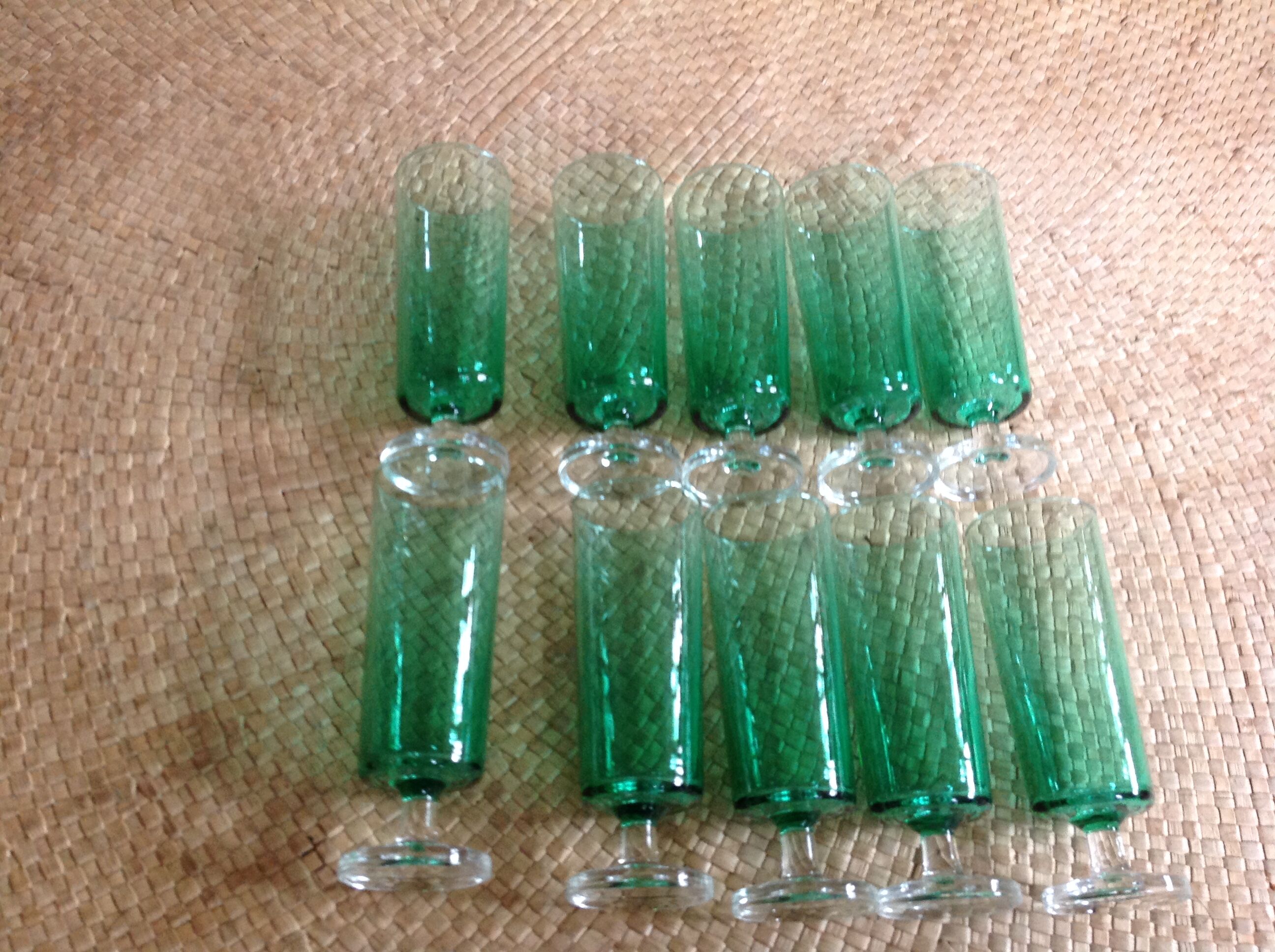 Series of 11 champagne flutes