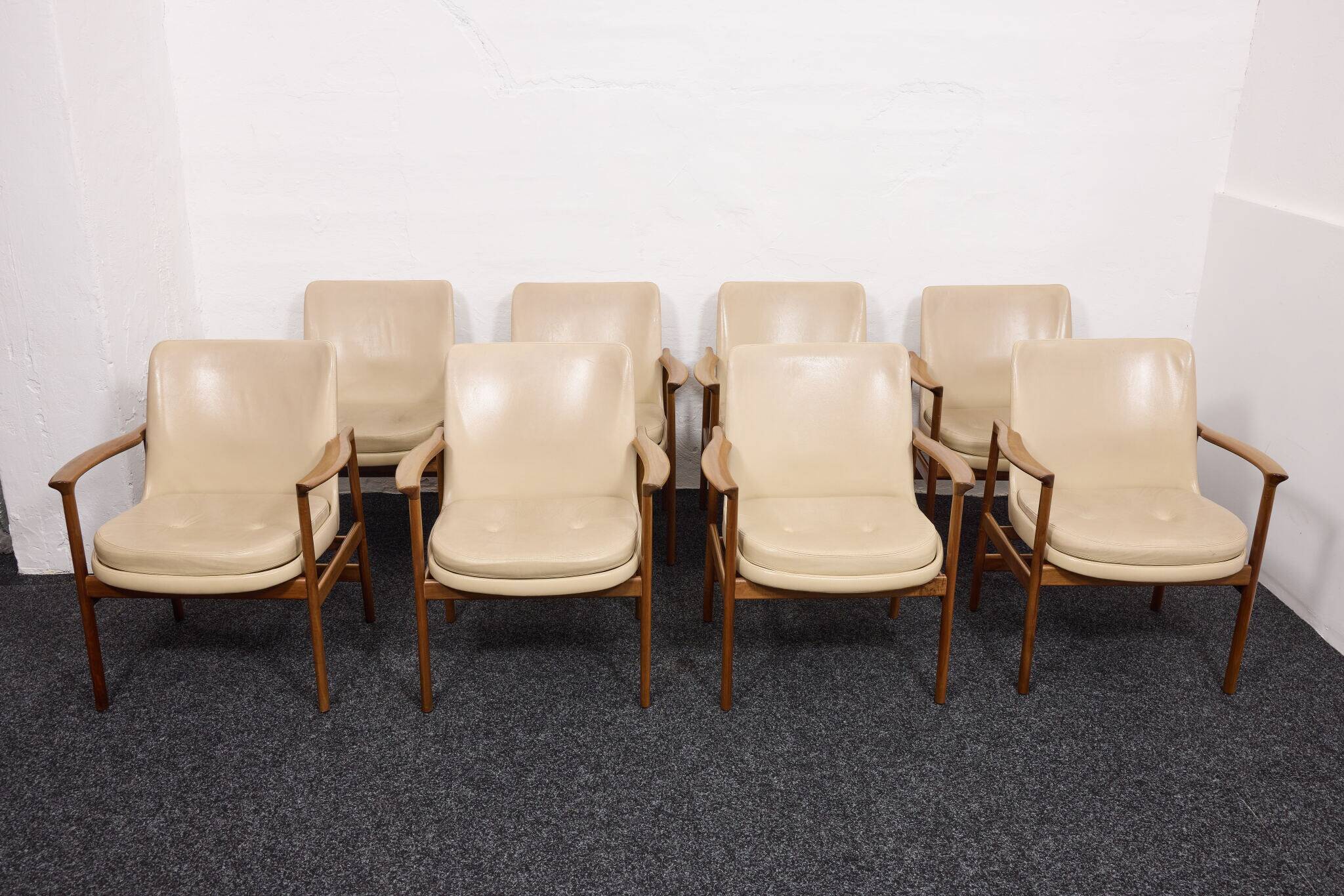 Ib Kofod-Larsen, vintage – conference – dining chairs 1963, Germany