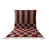 Traditional handmade green and red carpet 1.5/2.5 m.