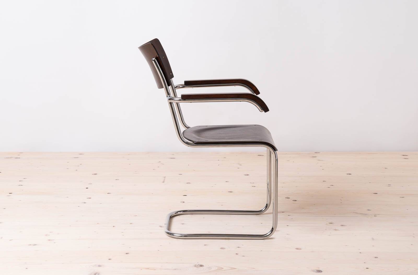 Set of 4 Bauhaus Dining Chairs, designed by Mart Stam, Tubular Steel Base