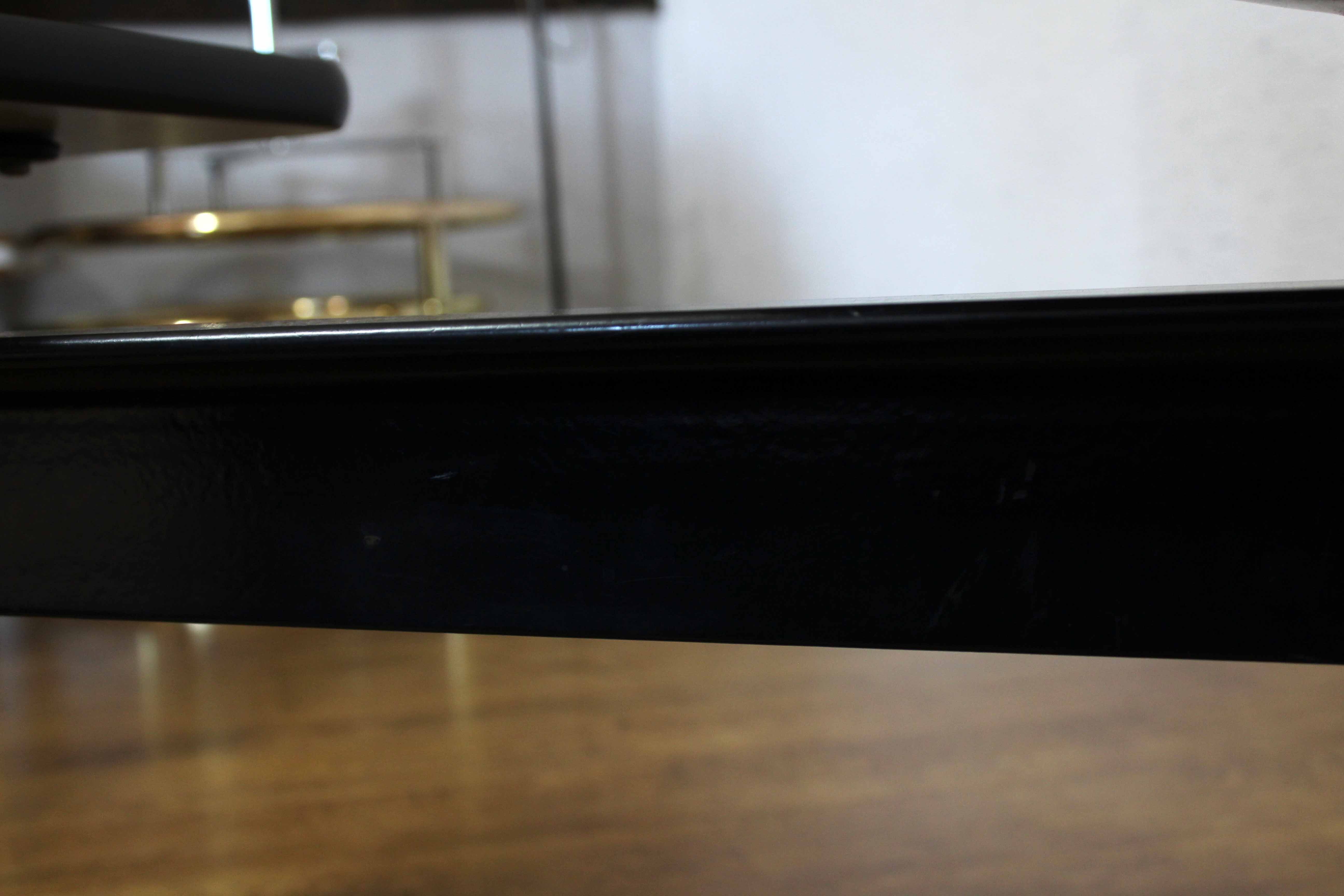 Eames bench in fiberglass 1970