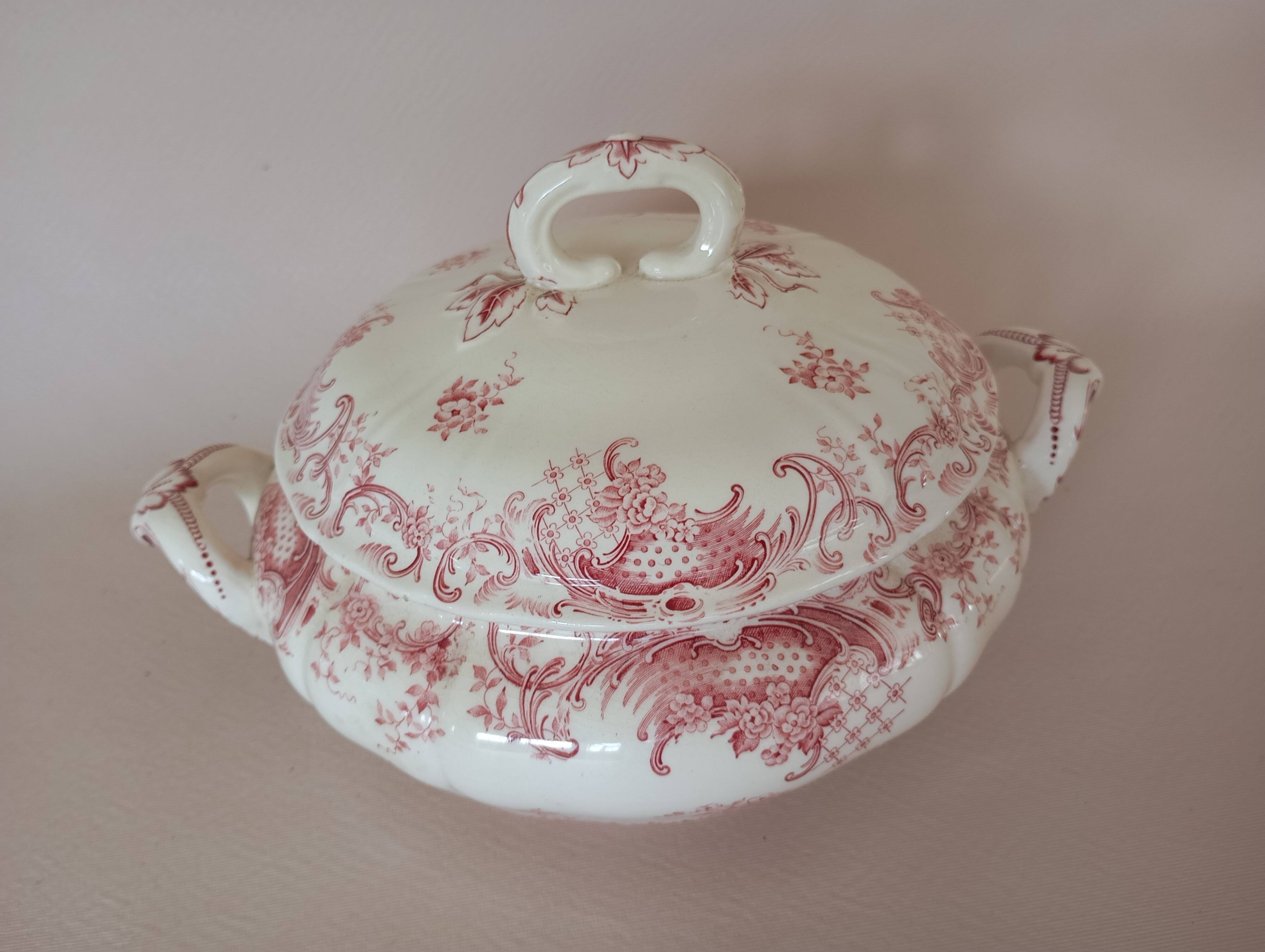 Old Villeroy & Boch vegetable bowl "Valeria"