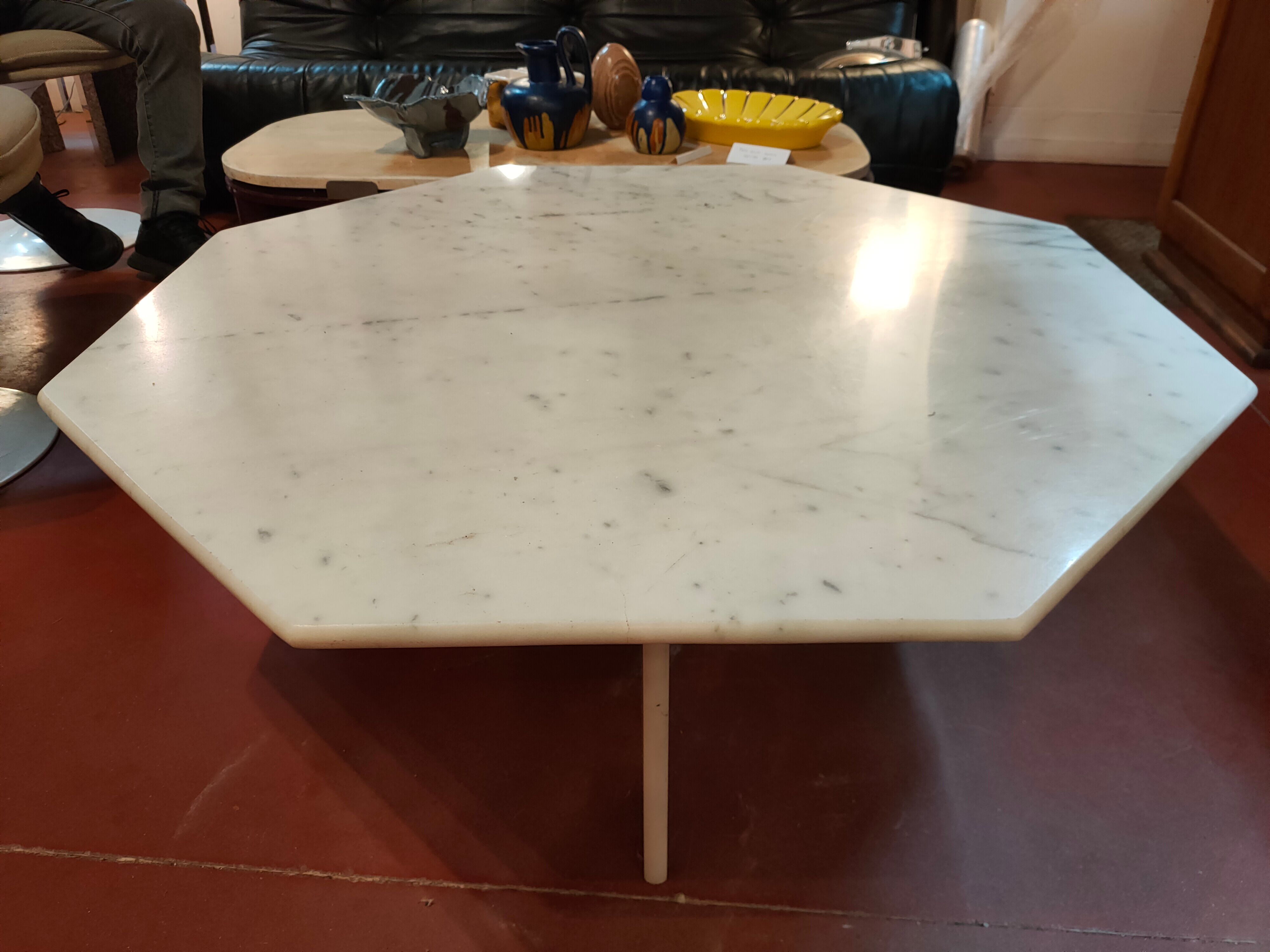 Table basse en marbre