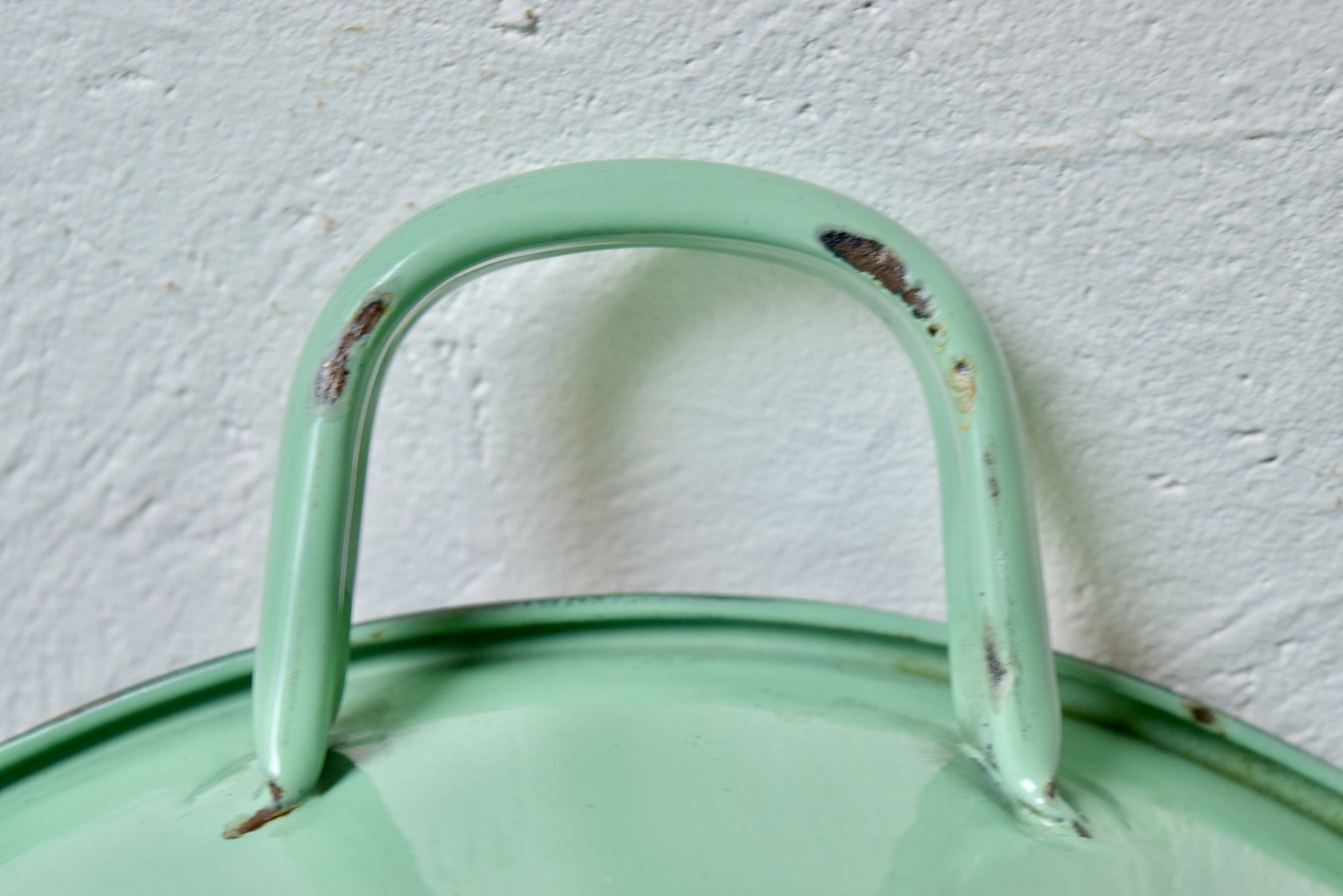 Large vintage basin in green enameled sheet metal