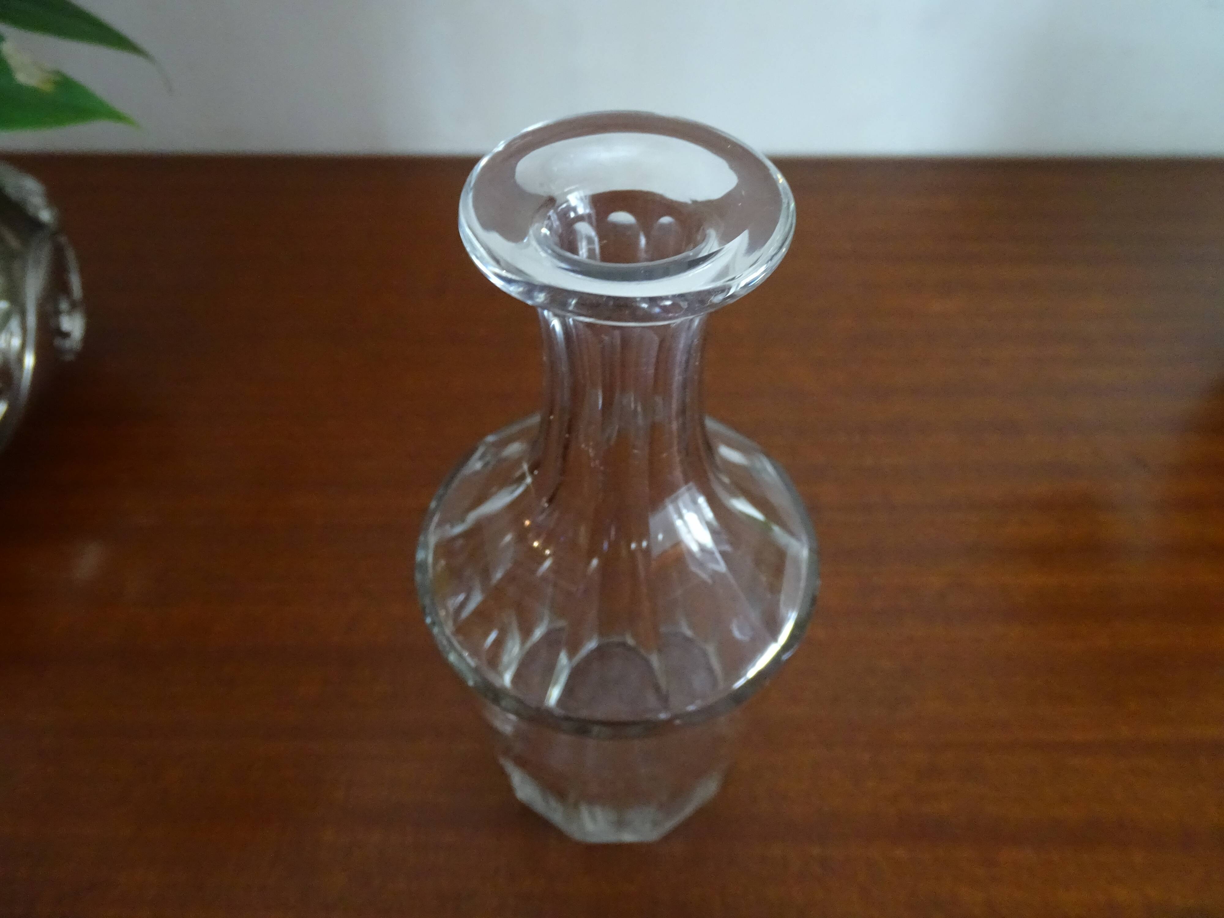 Crystal decanter Saint Louis / Baccarat - Cato flat ribs - Epoch XIXth - 21 cm