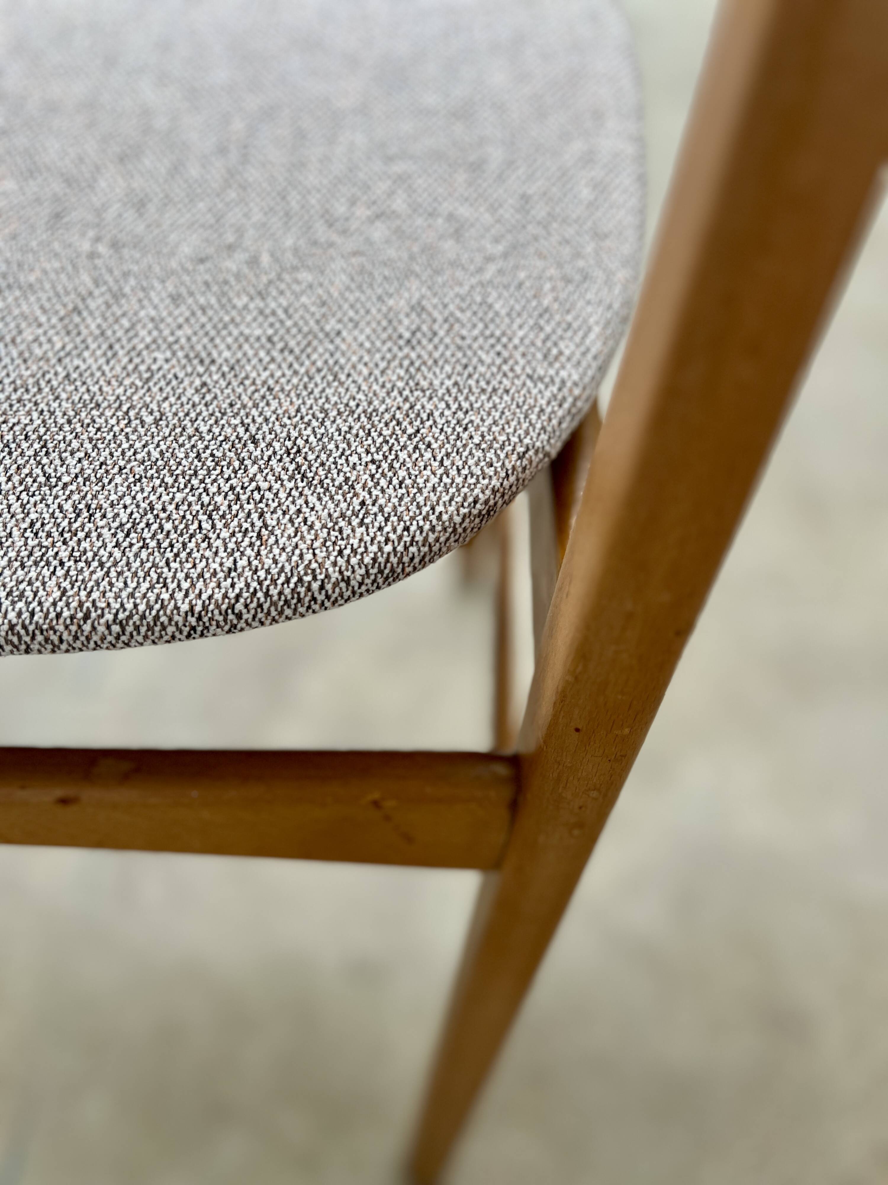 Farstrup 206 chairs Thomas Harlev