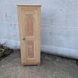 Small wardrobe in natural wood