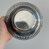 Plat ancien, panière ancienne