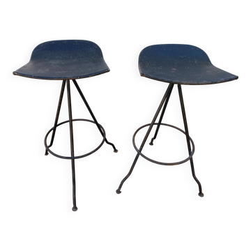 Paire de tabouret de bar artisanal pivotant metal industriel 50s