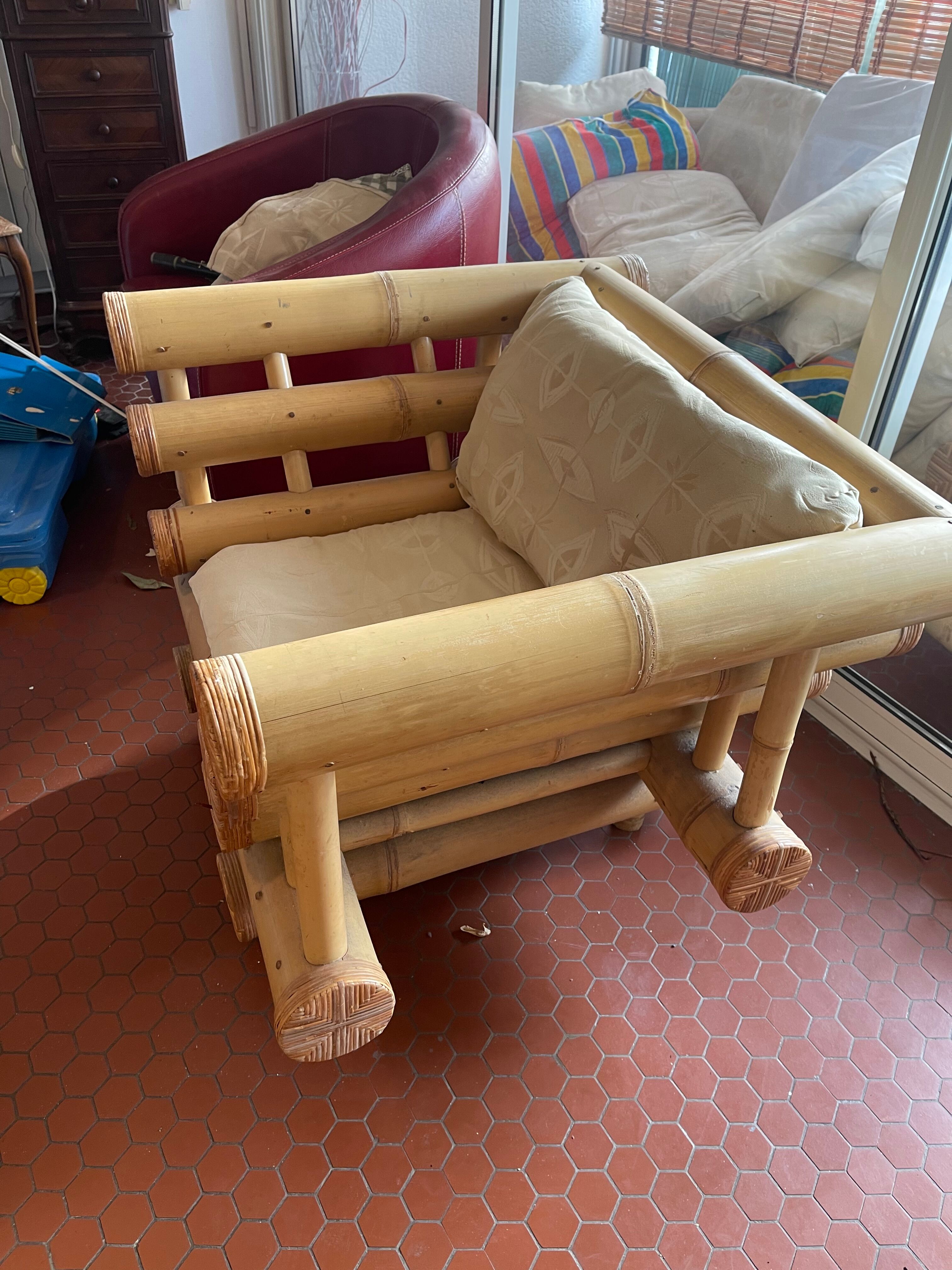 Set Sofa and 2 armchairs in large bamboo with cushions
