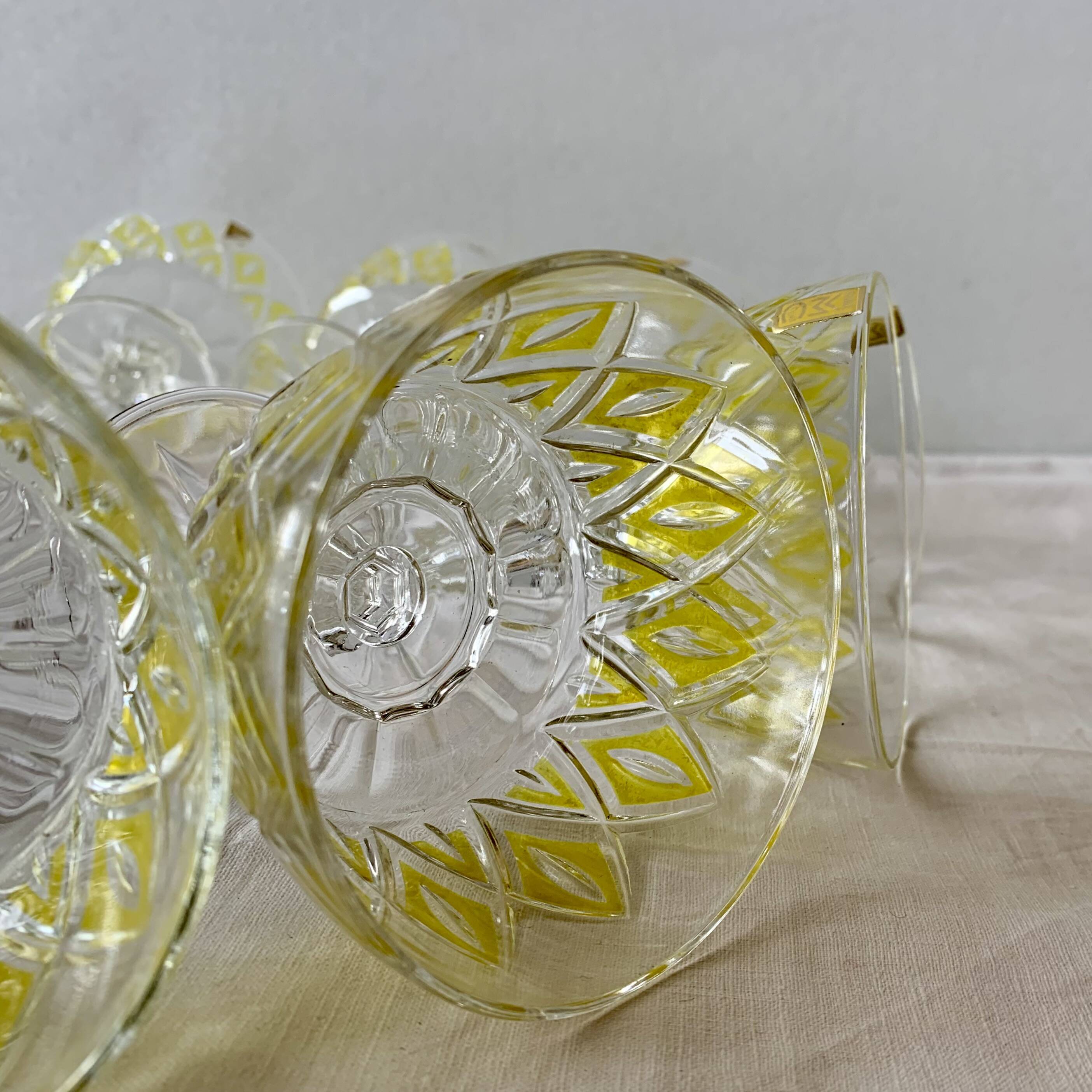 Set of 12 glasses - VMC Reims Arlequin champagne glasses - yellow decor
