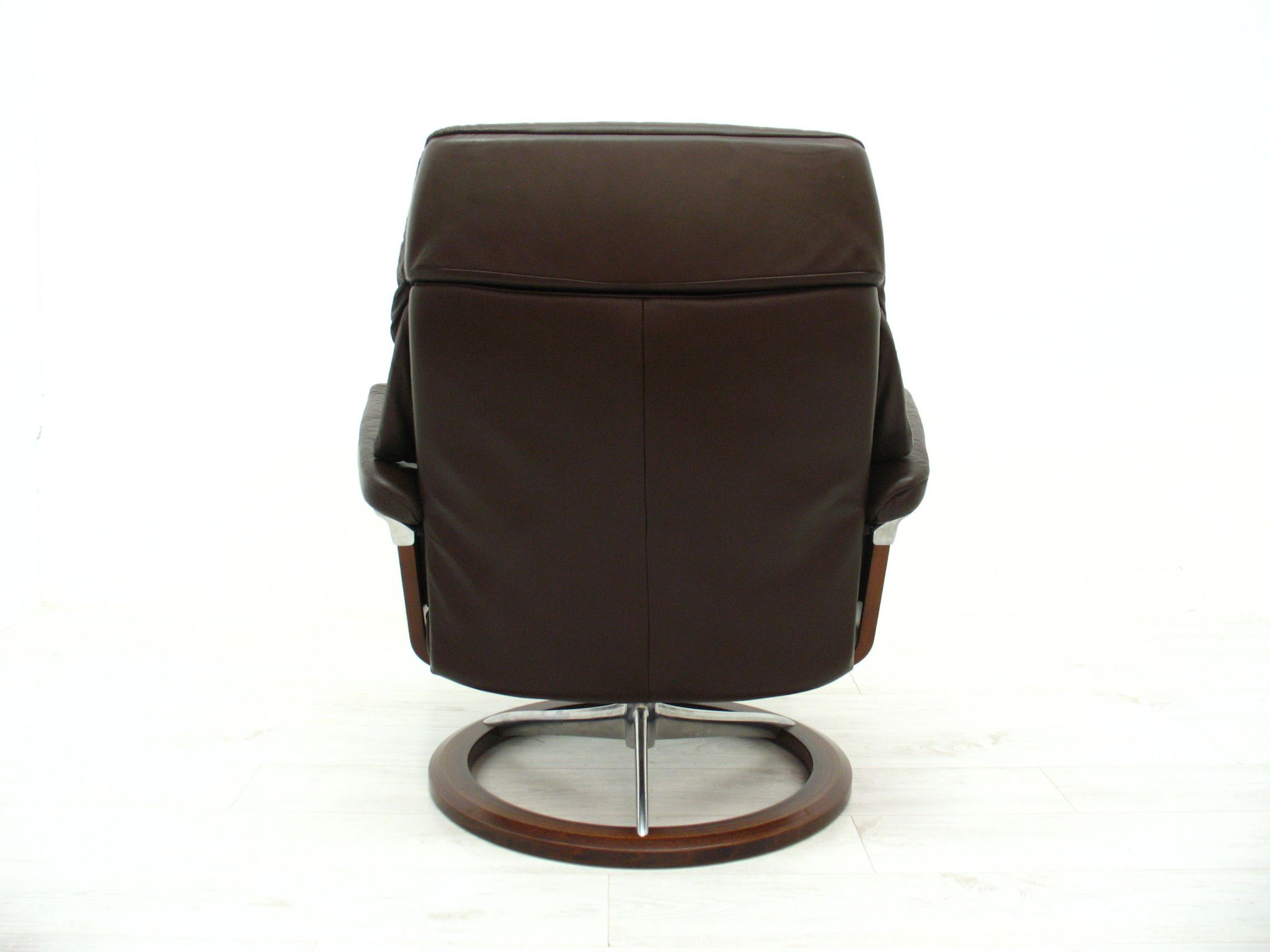 Norwegian Leather Stressless Reno Signature from Ekornes