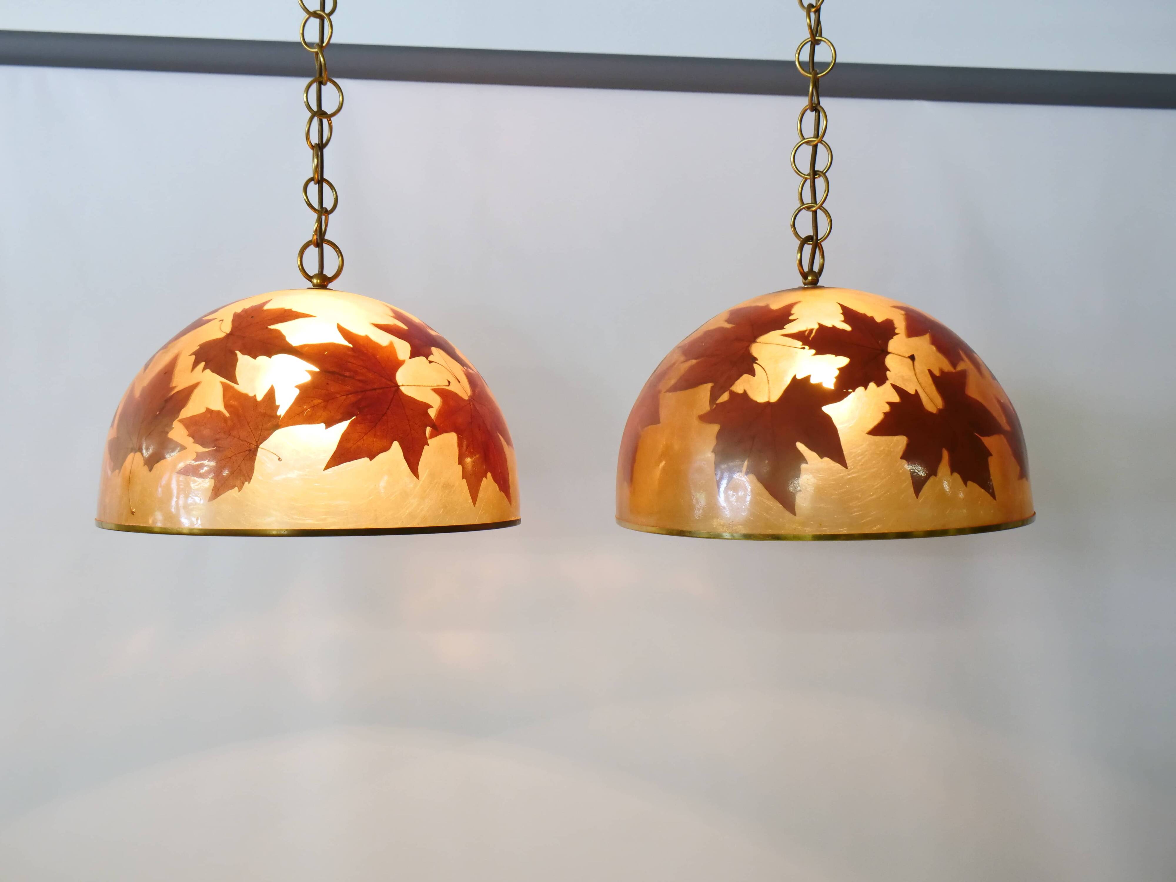 Italian design hanging lamps resin and leaves, 1970s 1980s