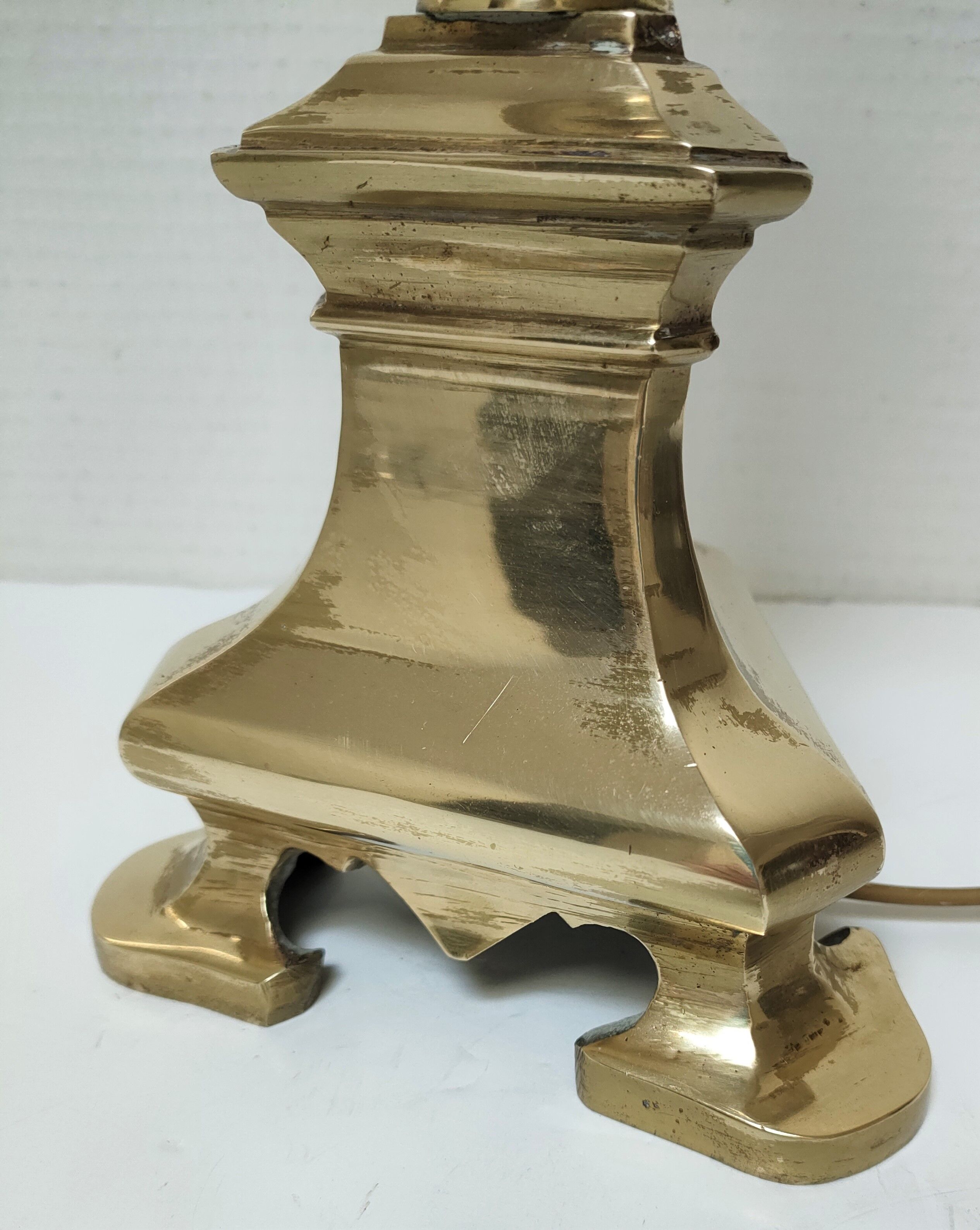Pied de lampe bronze doré tripode hauteur 50 cm