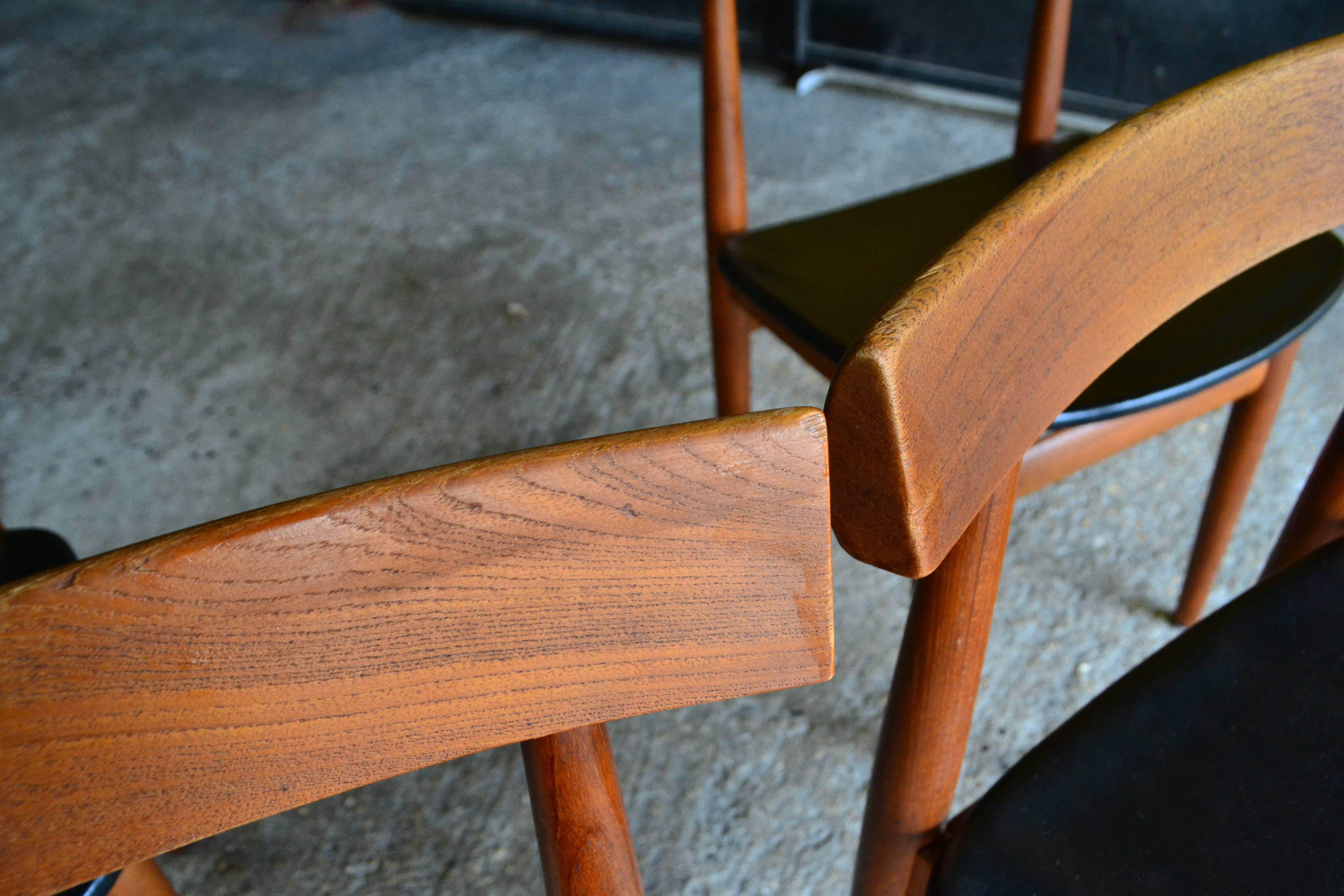 Set of 4 chairs by Hans Olsen for Frem Rojle.