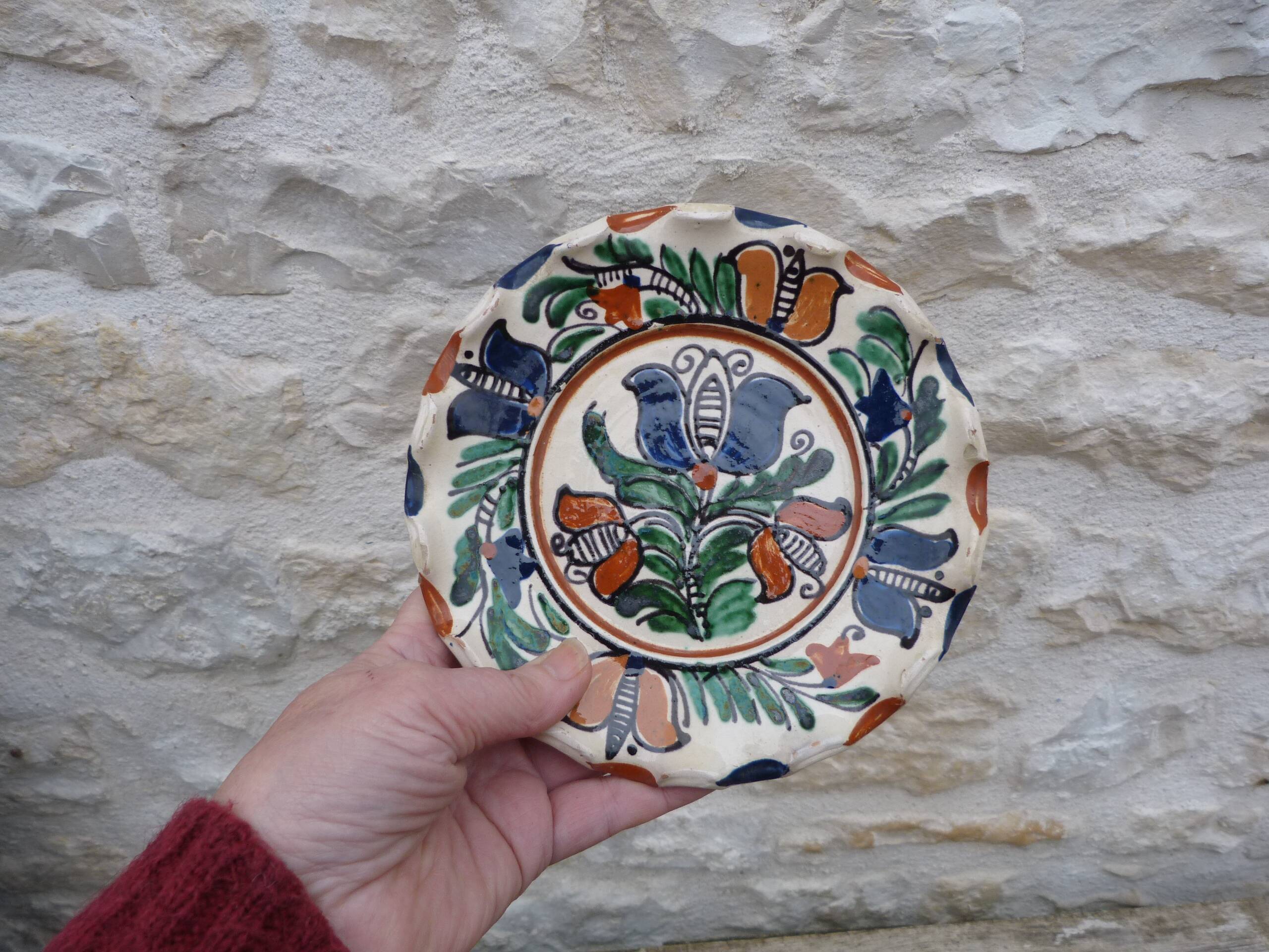 Traditional Romanian pottery bowl, signed Korond
