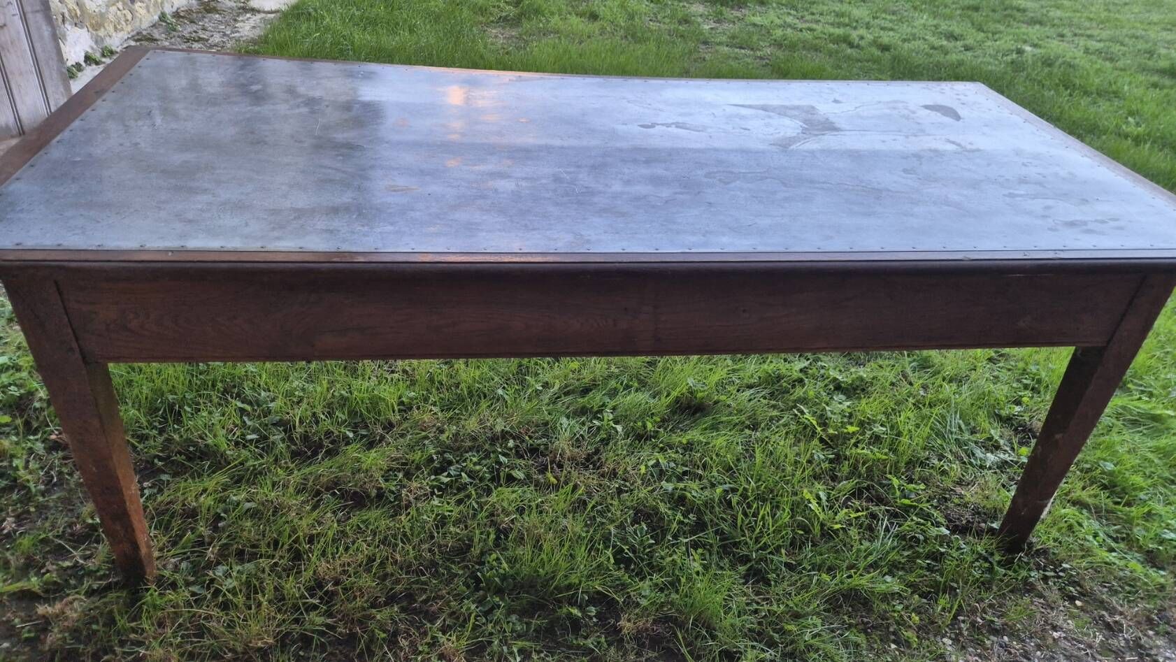 Zinc farm table