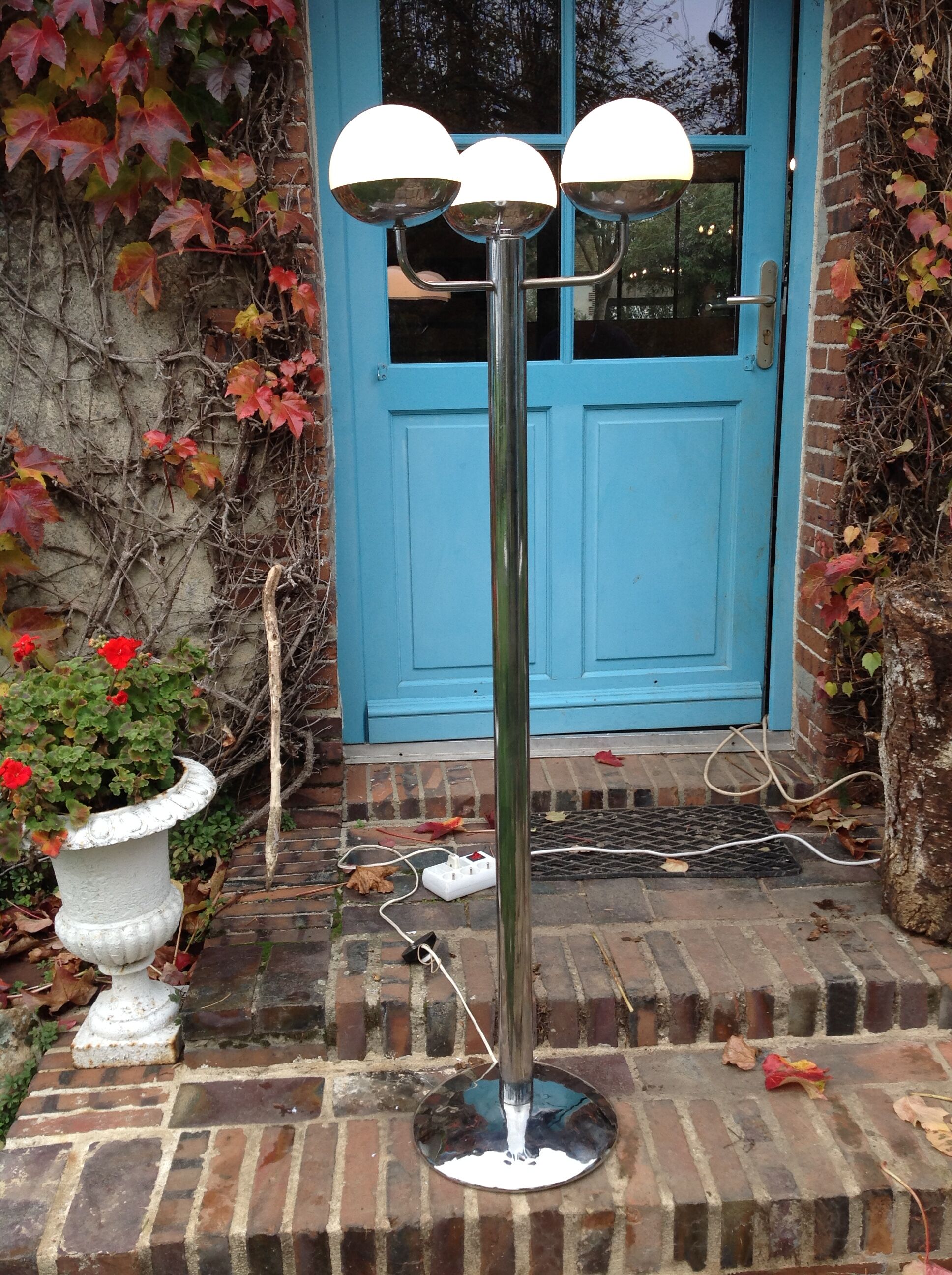 Vintage chrome floor lamp, 70s