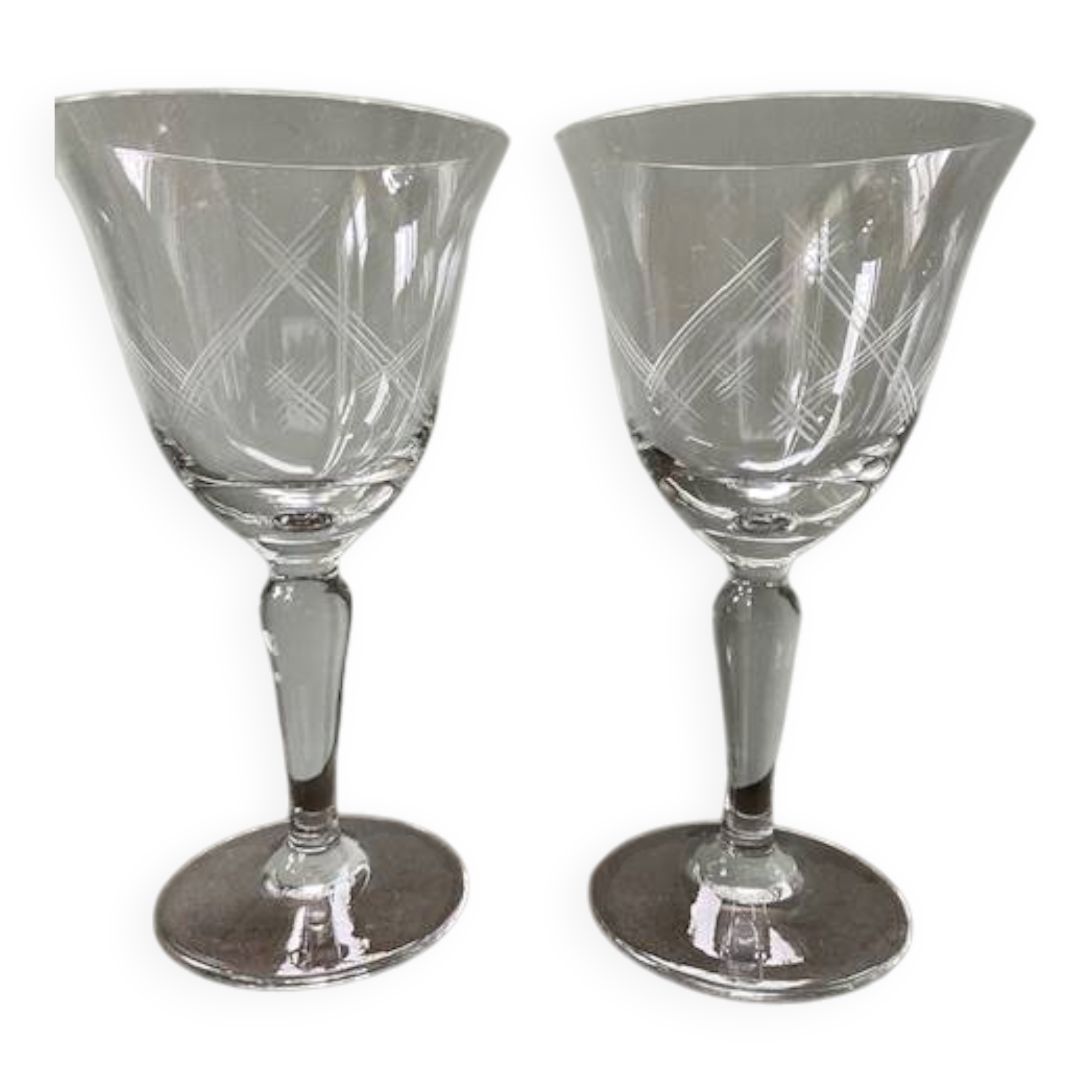 2 large crystal water glasses engraved Villeroy & Boch tulip shape