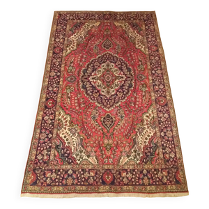 tapis persan meshad fait