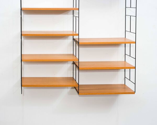 Étagère murale en teck des années 1960, fabricant WHB, huit étagères