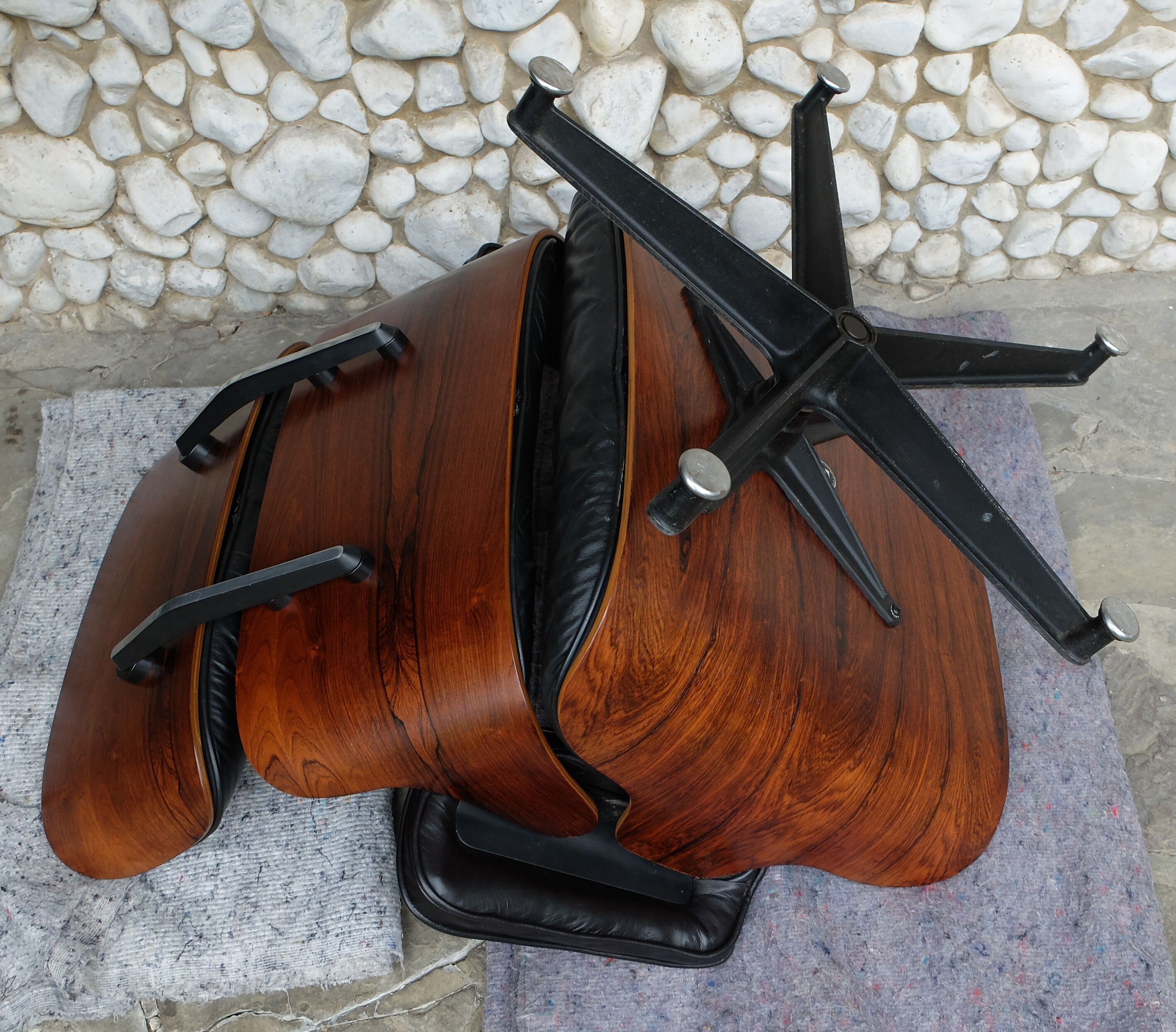 Armchair 670 & ottoman 671 by Charles & Ray Eames for Herman Miller, 1960s