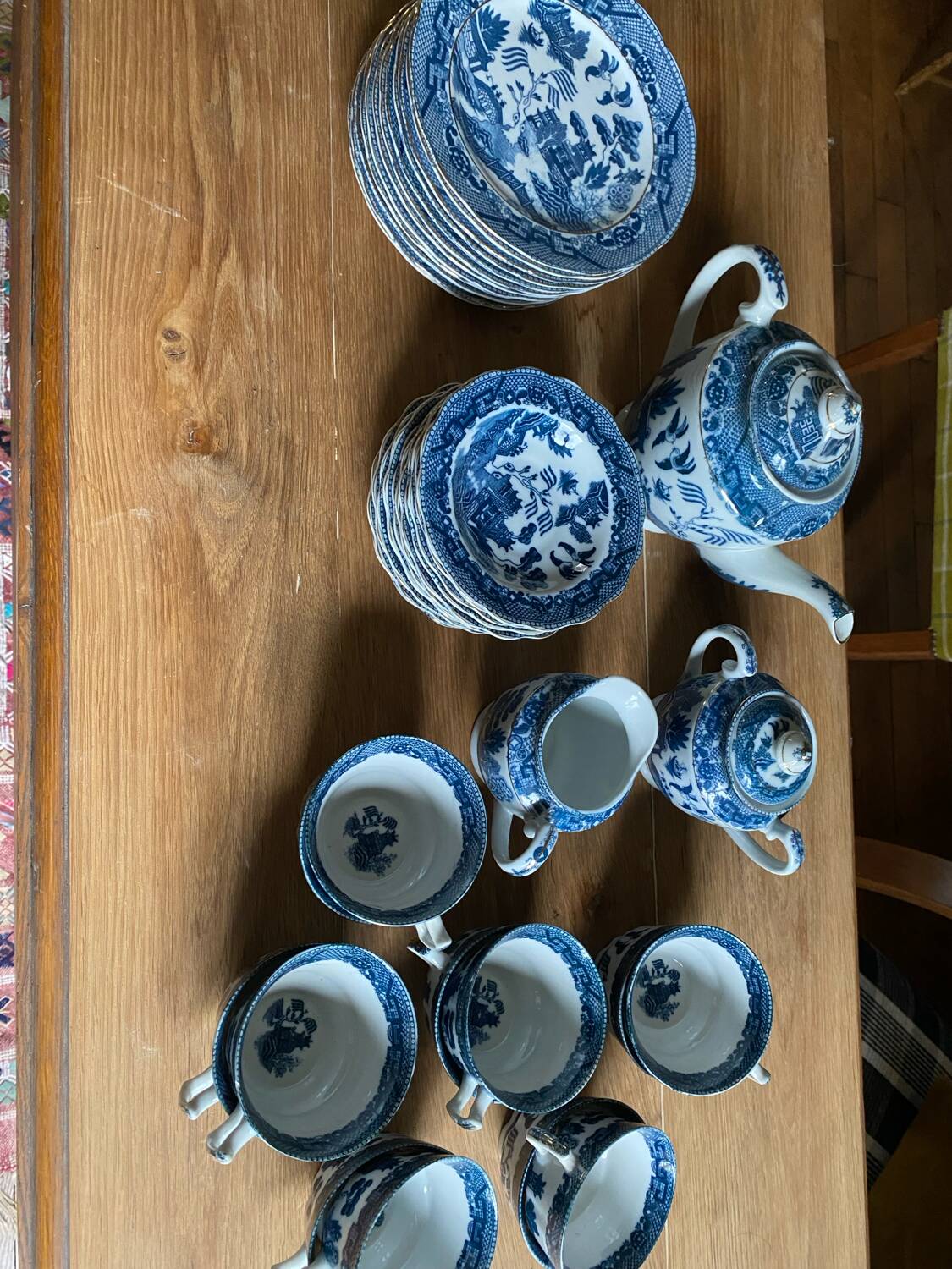Blue Willow Tea Set