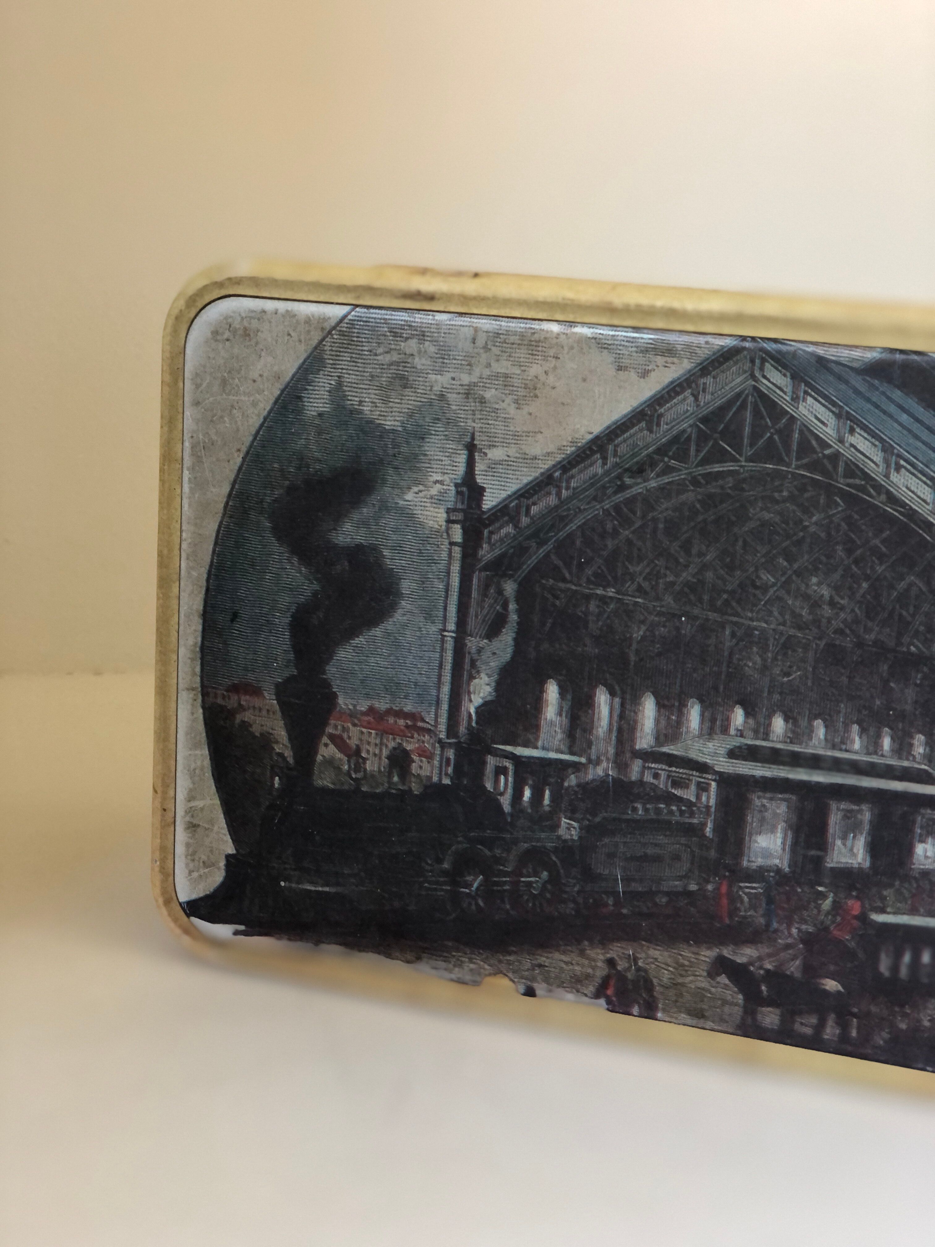 Sheet metal box screen printing old station