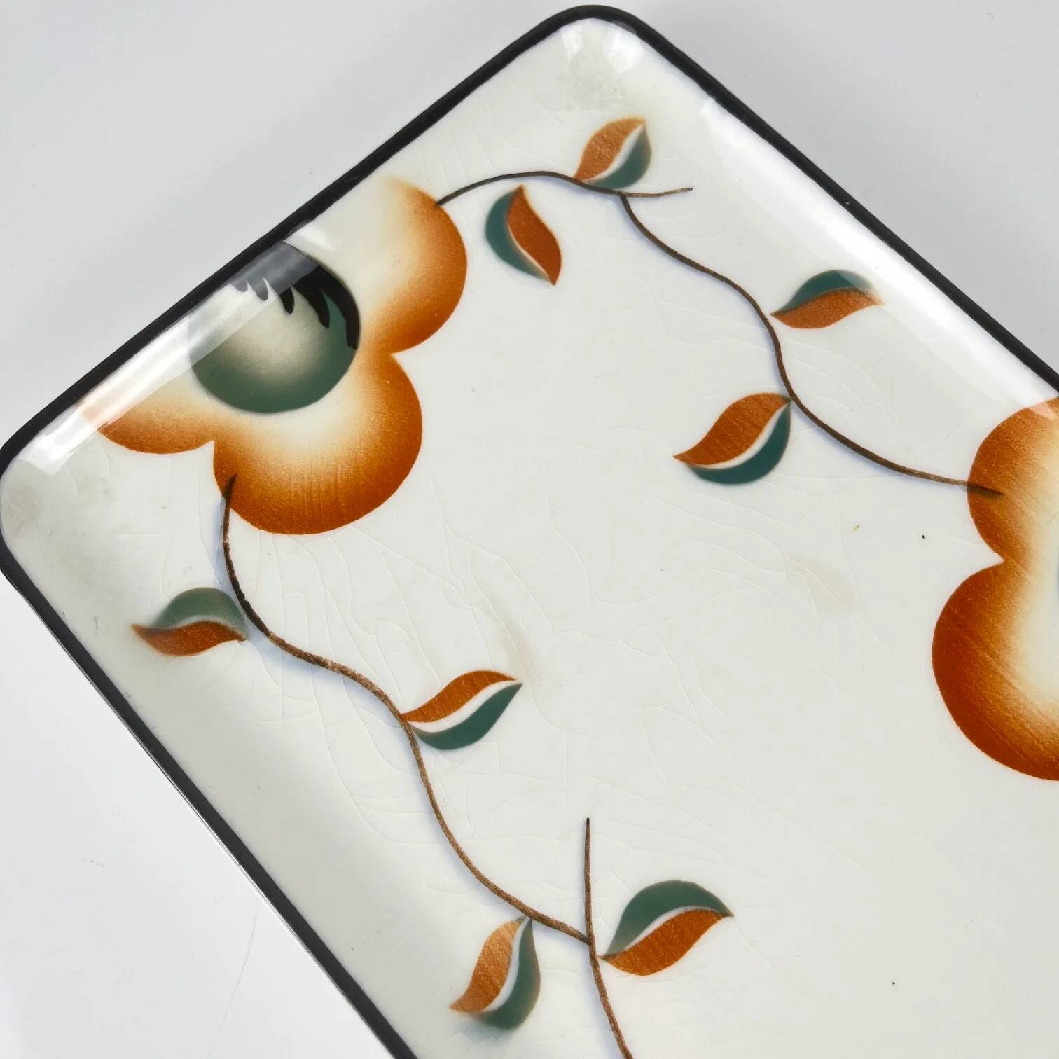 Cake dish with flower pattern, Max Roesler, Germany, 1930s/1940s