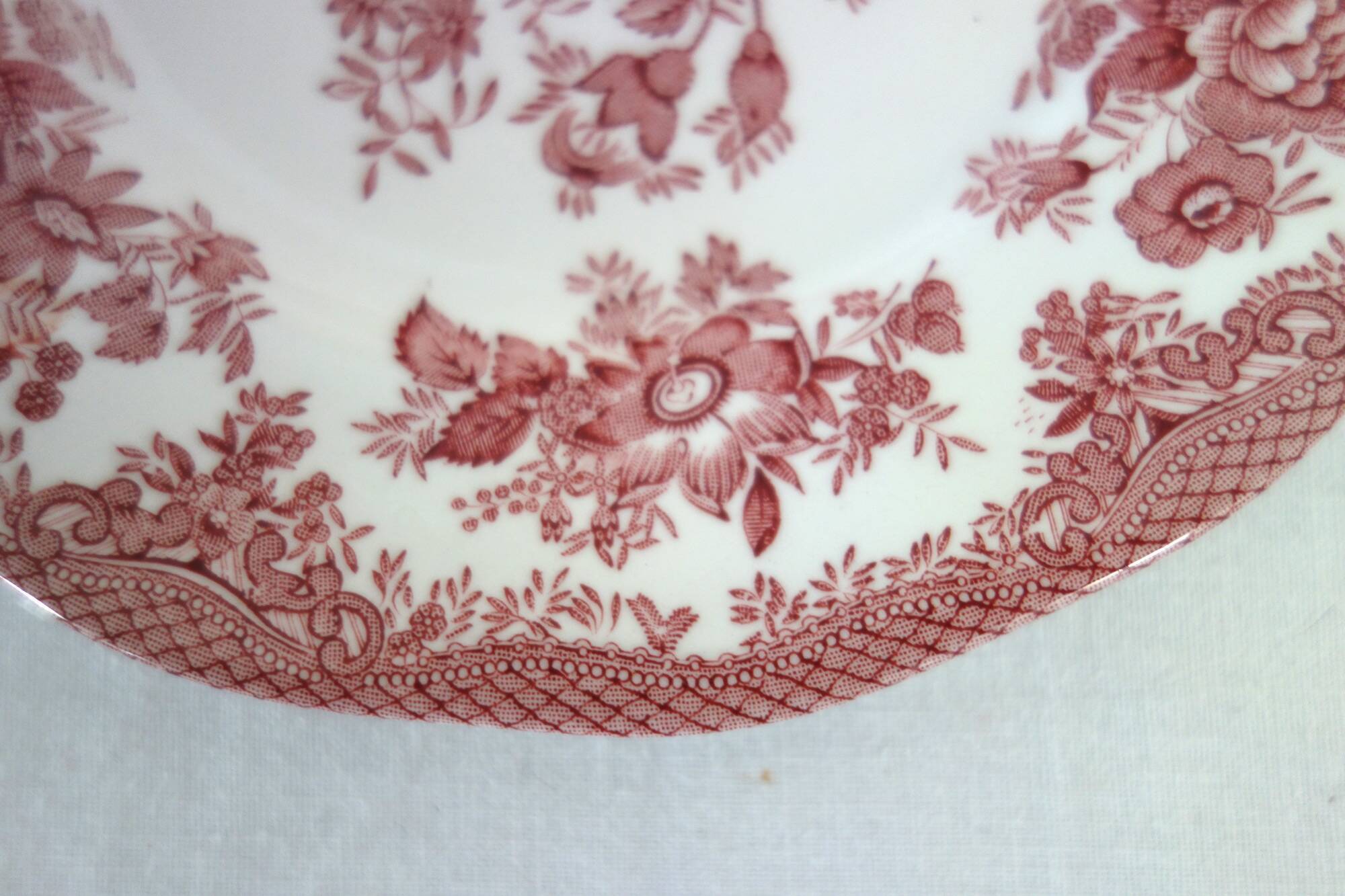 Wedgwood English dessert service iron earth pink floral