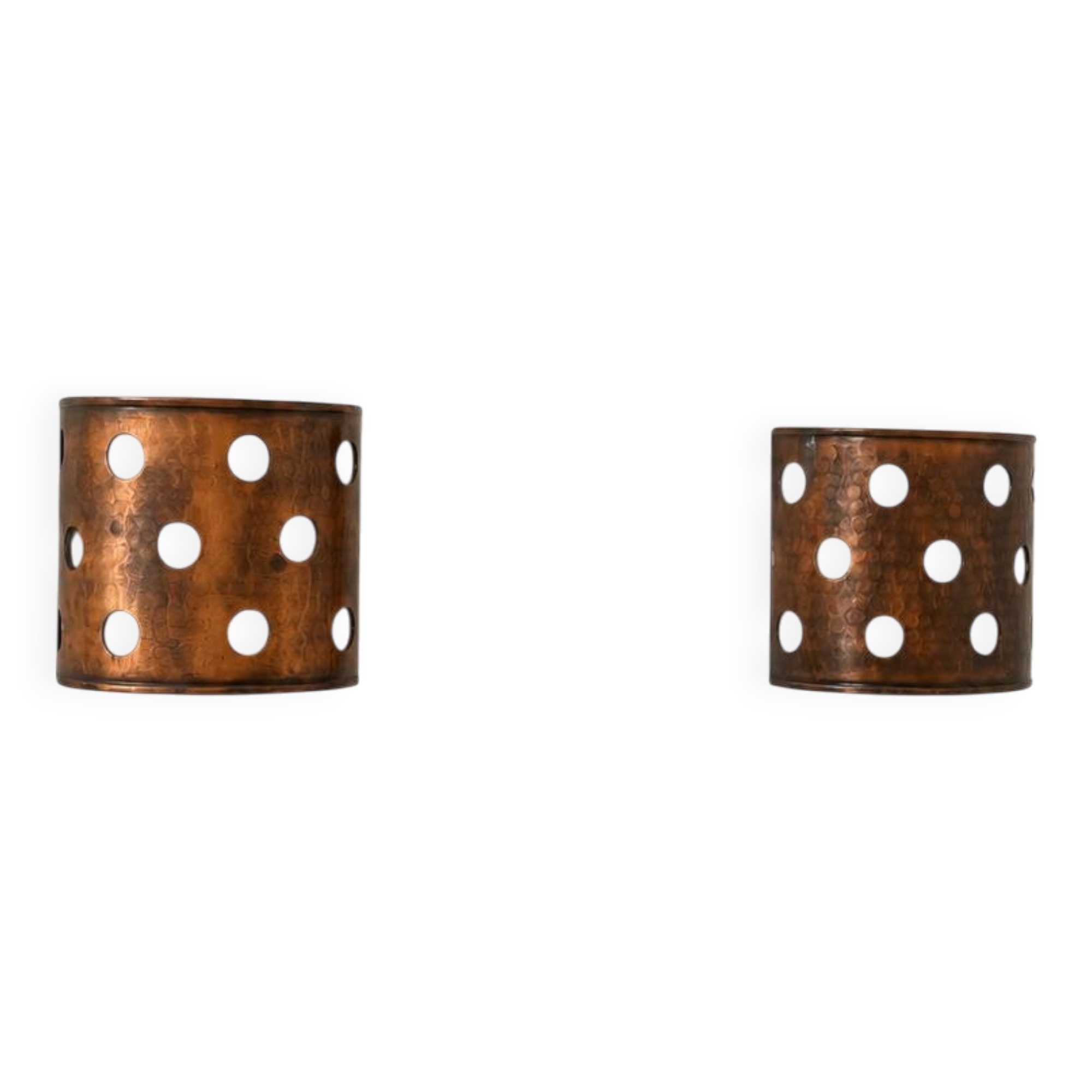 Pair of vintage wall sconces, hammered copper, France, 1970.