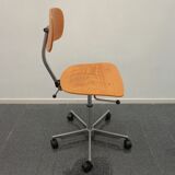 Chaise pivotante d’architecte par Jorgen Rasmussen pour Fritz Hansen, Danemark