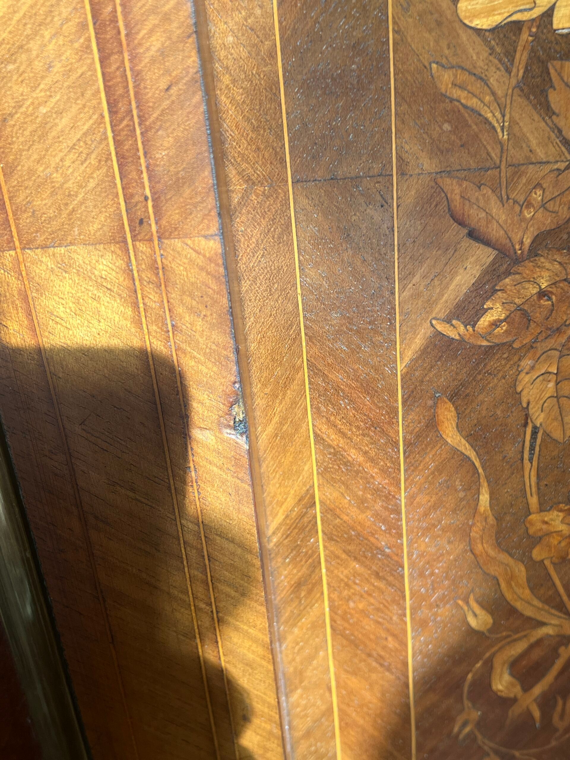 Napoleon III sideboard, rosewood and floral marquetry, 19th century
