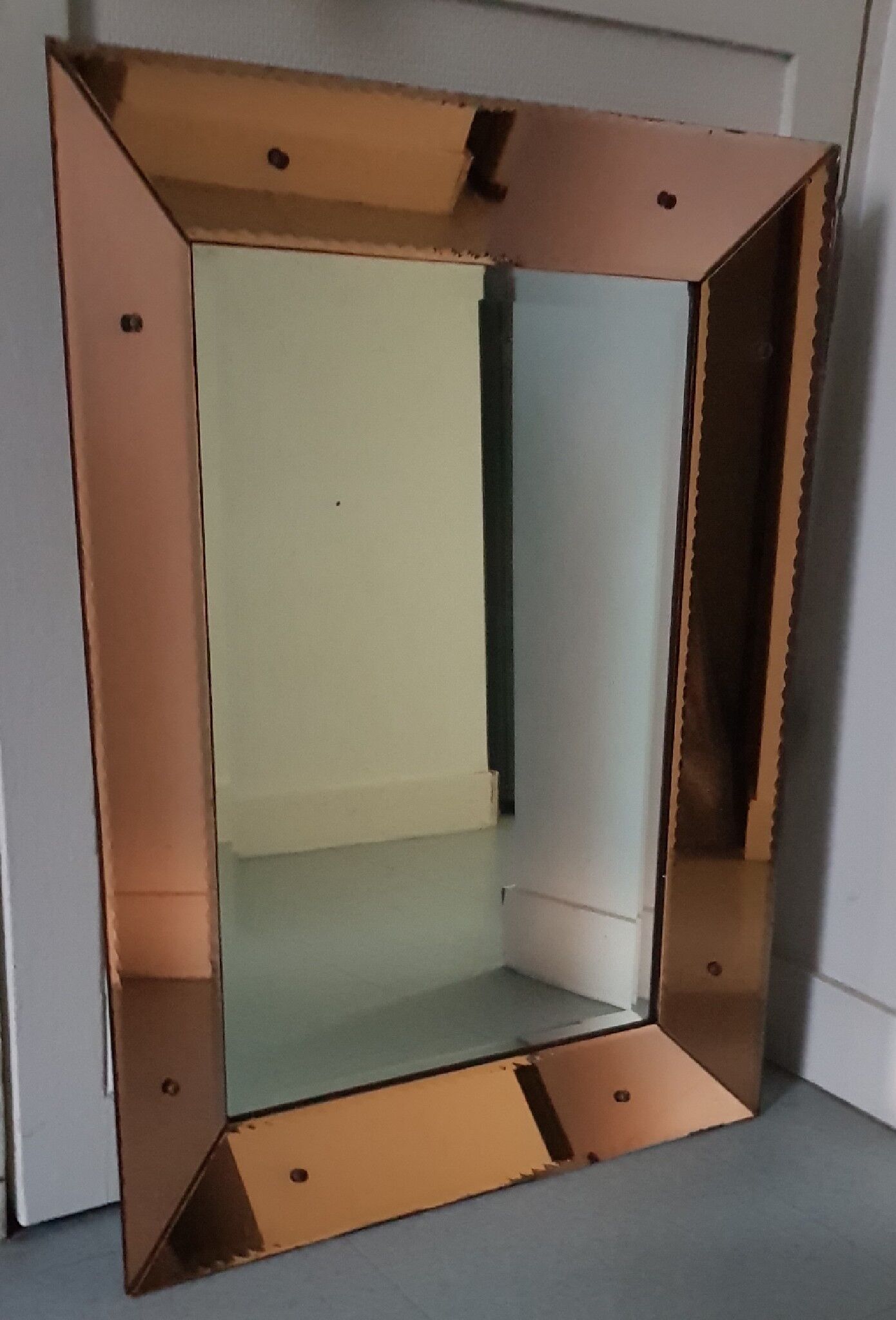 Venetian style mirror 58x76cm