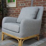 Cocooning rattan chair