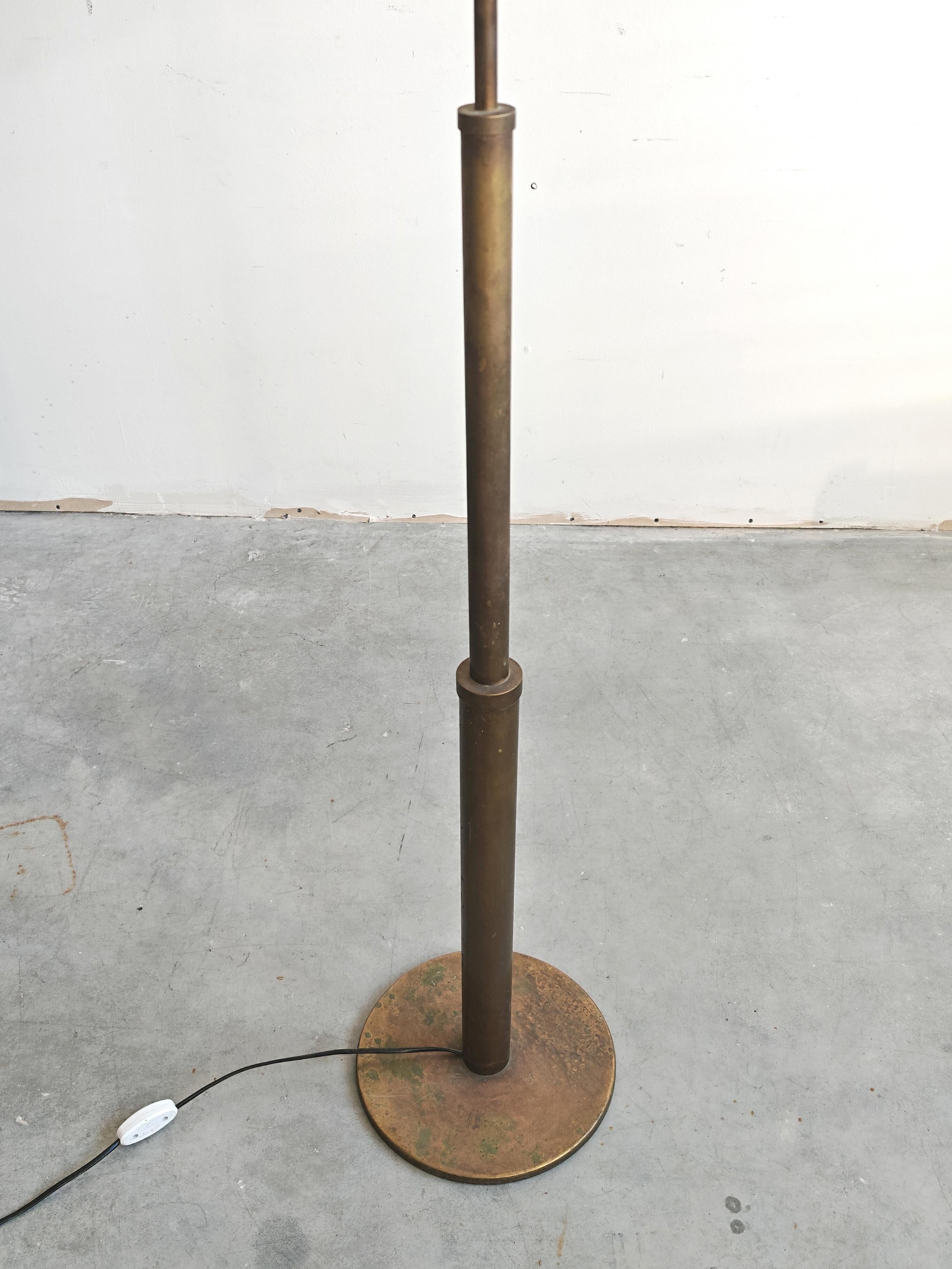 Late Art Deco floor lamp in bronze, 1940s.